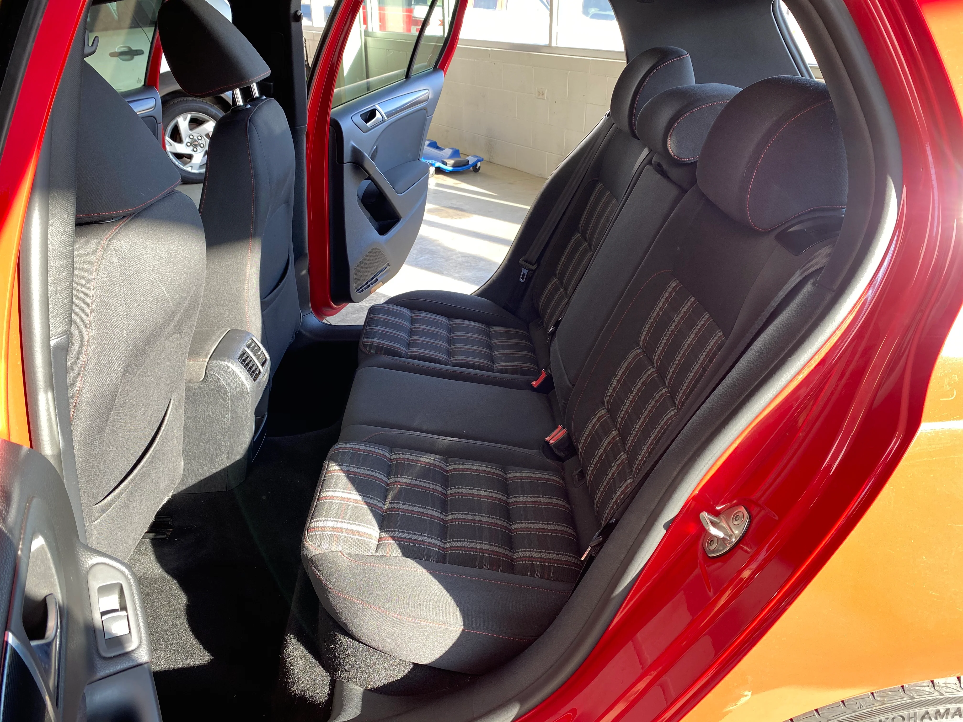 2013 Volkswagen GTI Manual - Image 11
