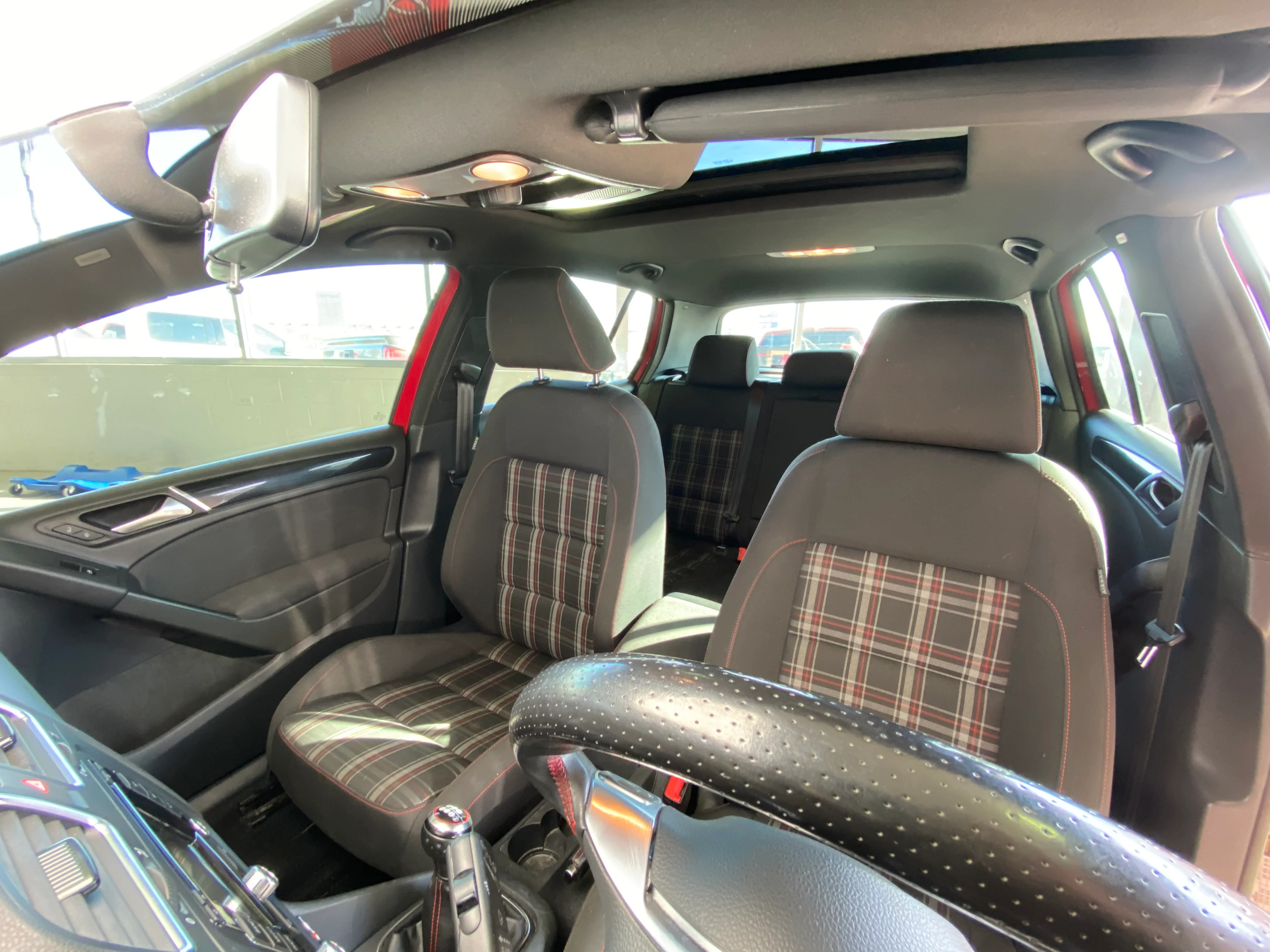 2013 Volkswagen GTI Manual - Image 27