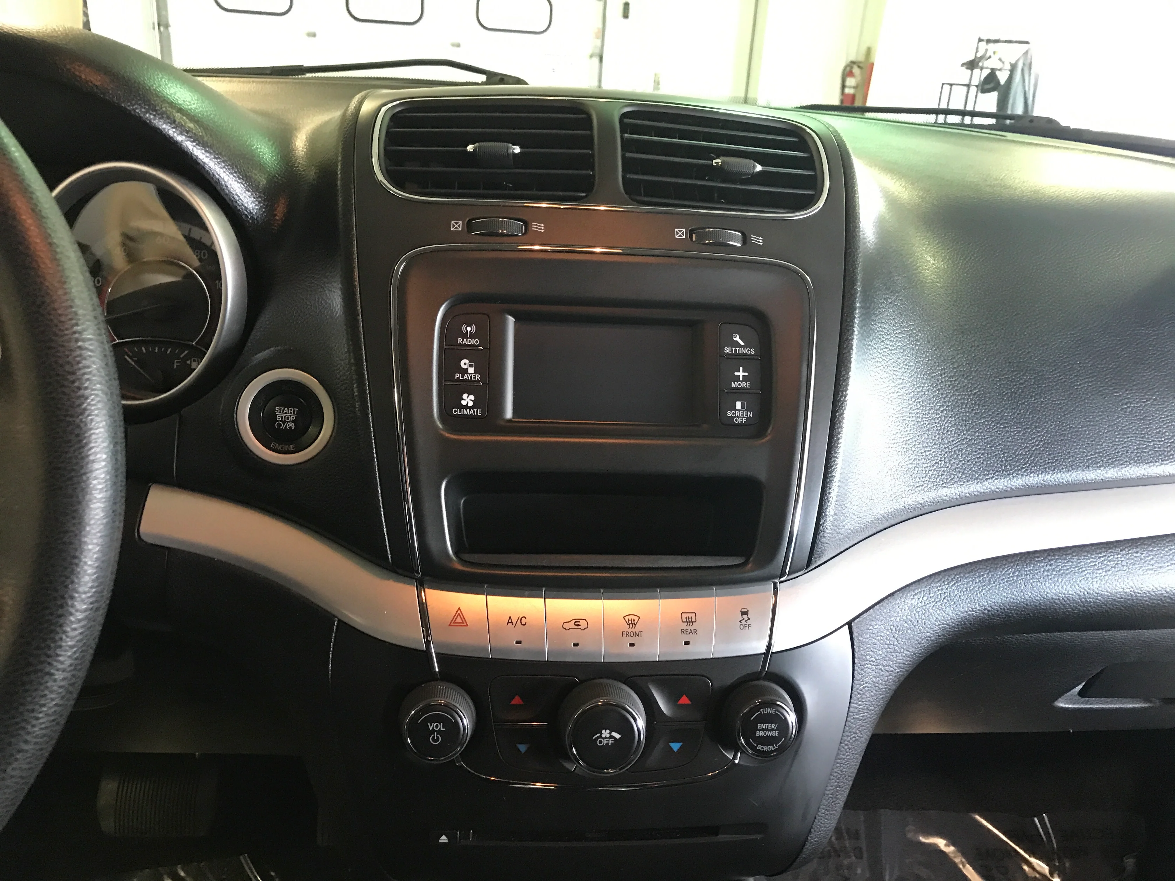 2014 Dodge Journey - Image 12