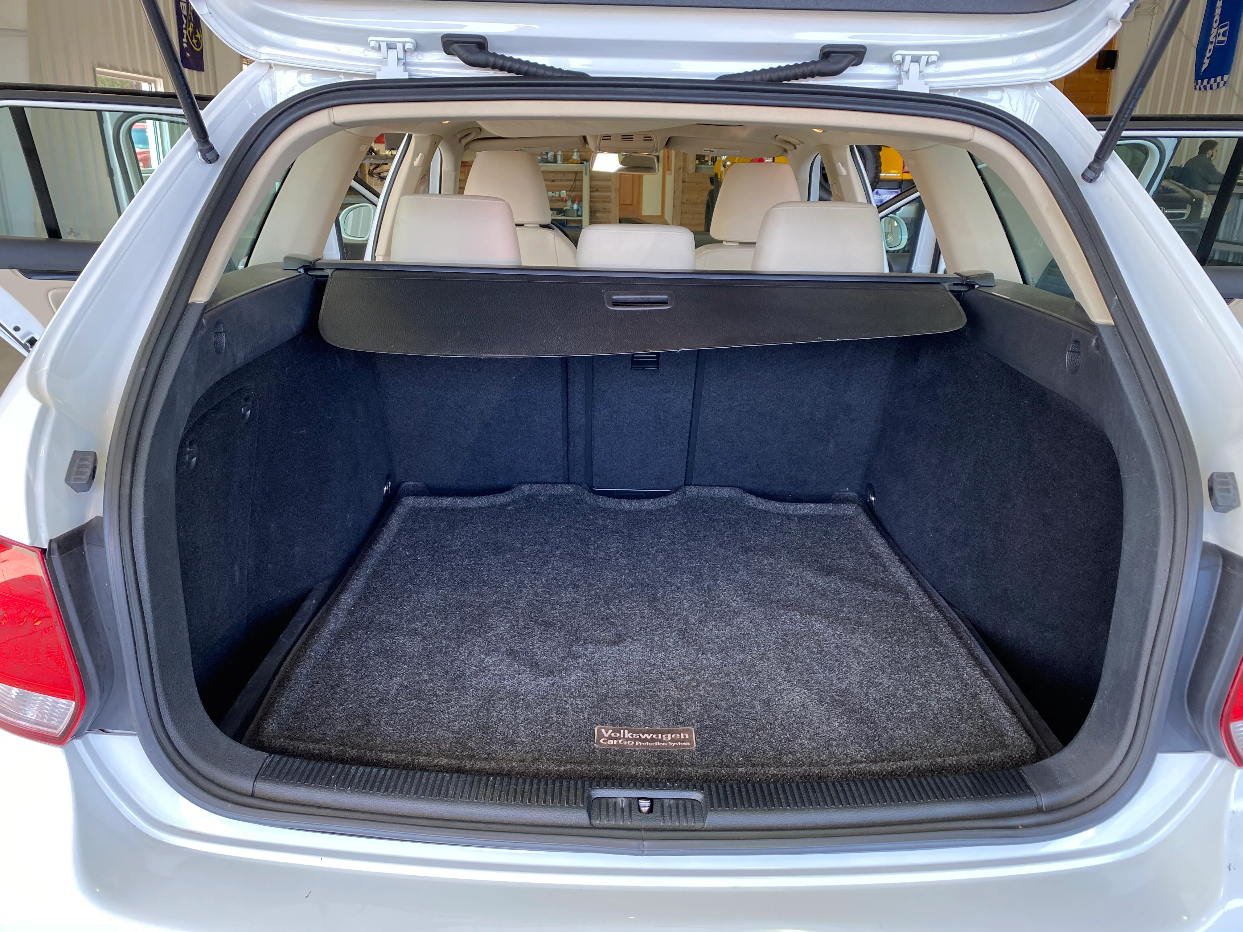 2014 Volkswagen Jetta Sportwagen TDI DSG - Image 13