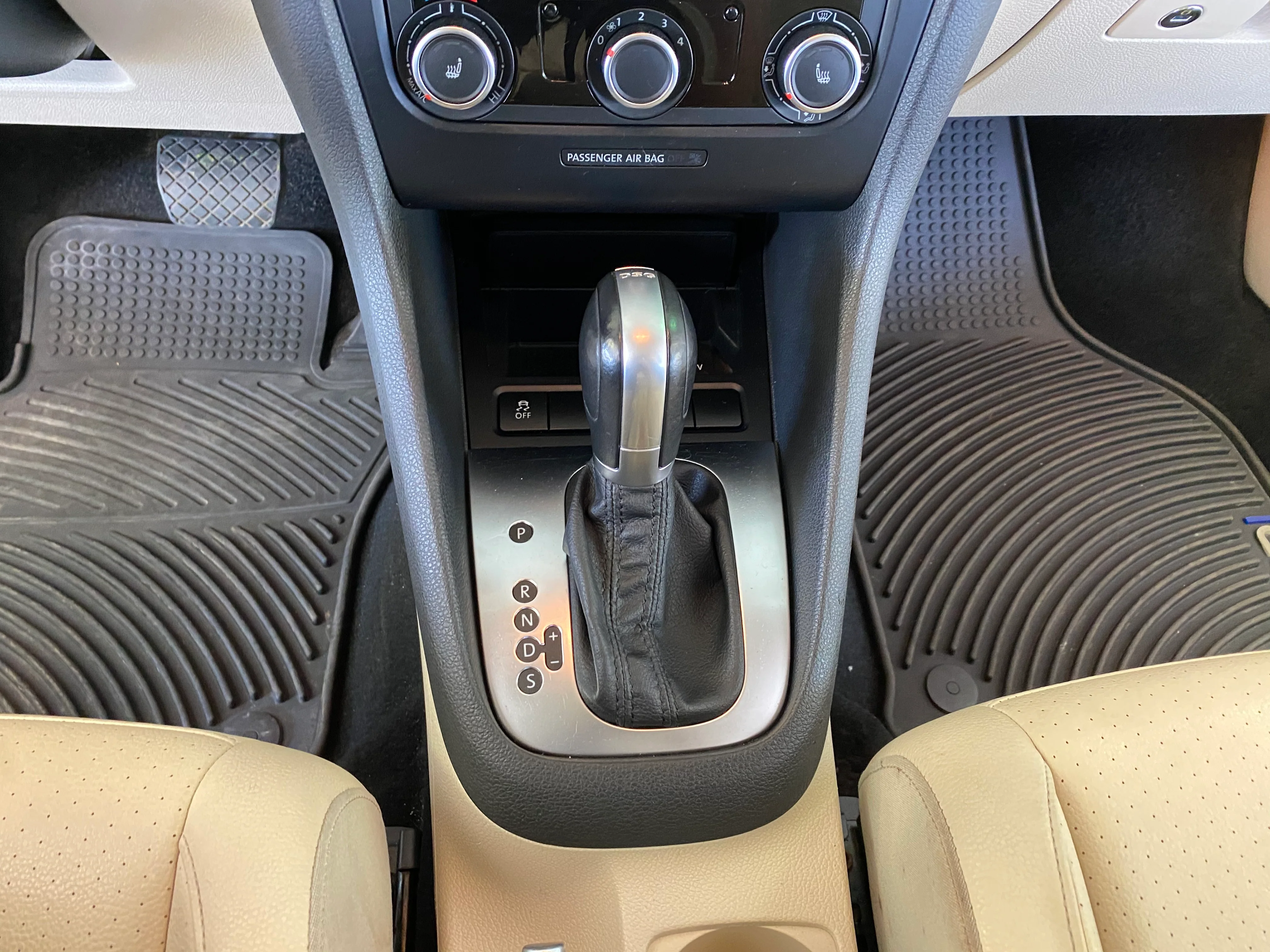 2014 Volkswagen Jetta Sportwagen TDI DSG - Image 20