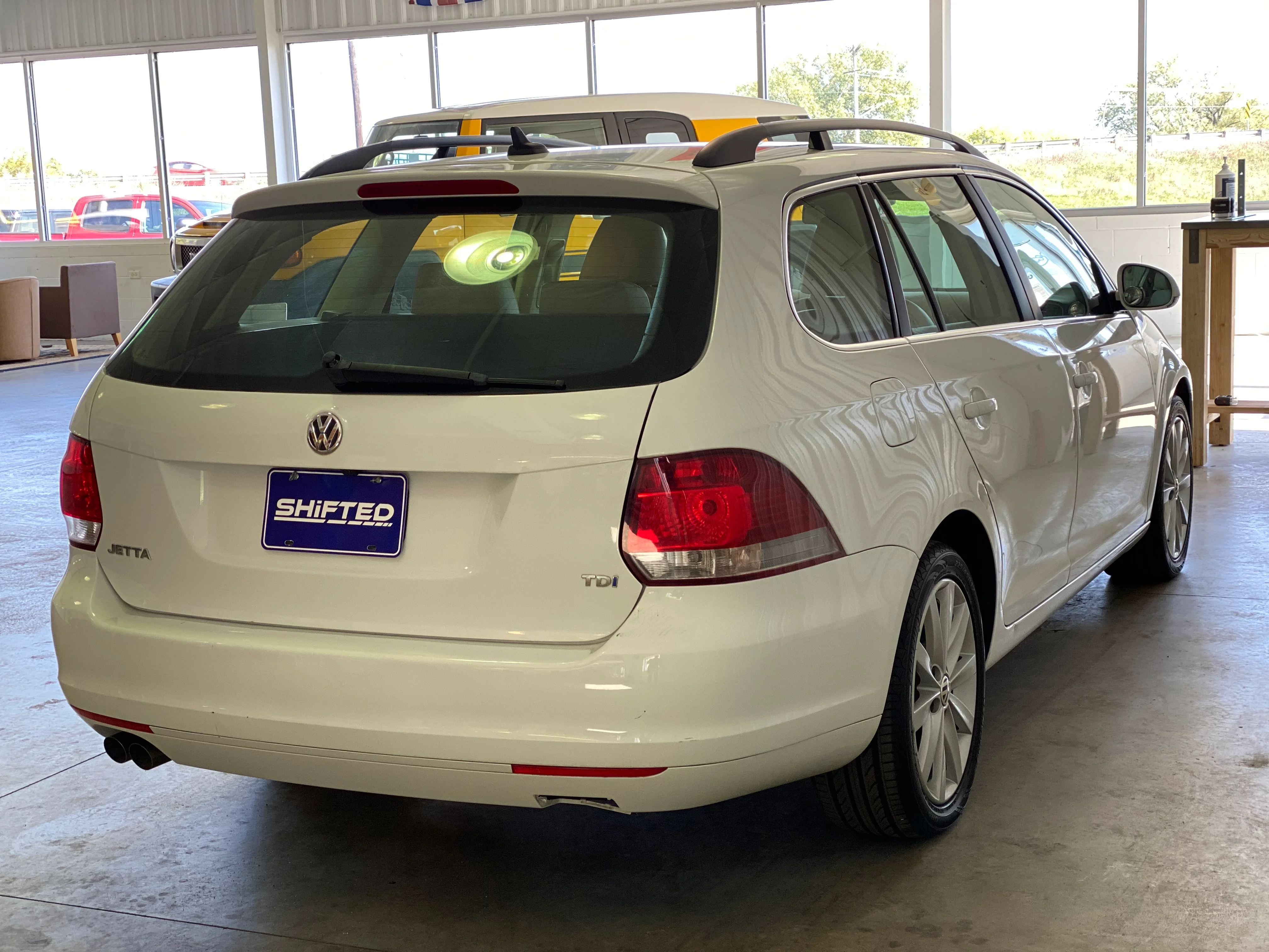 2014 Volkswagen Jetta Sportwagen TDI DSG - Image 5