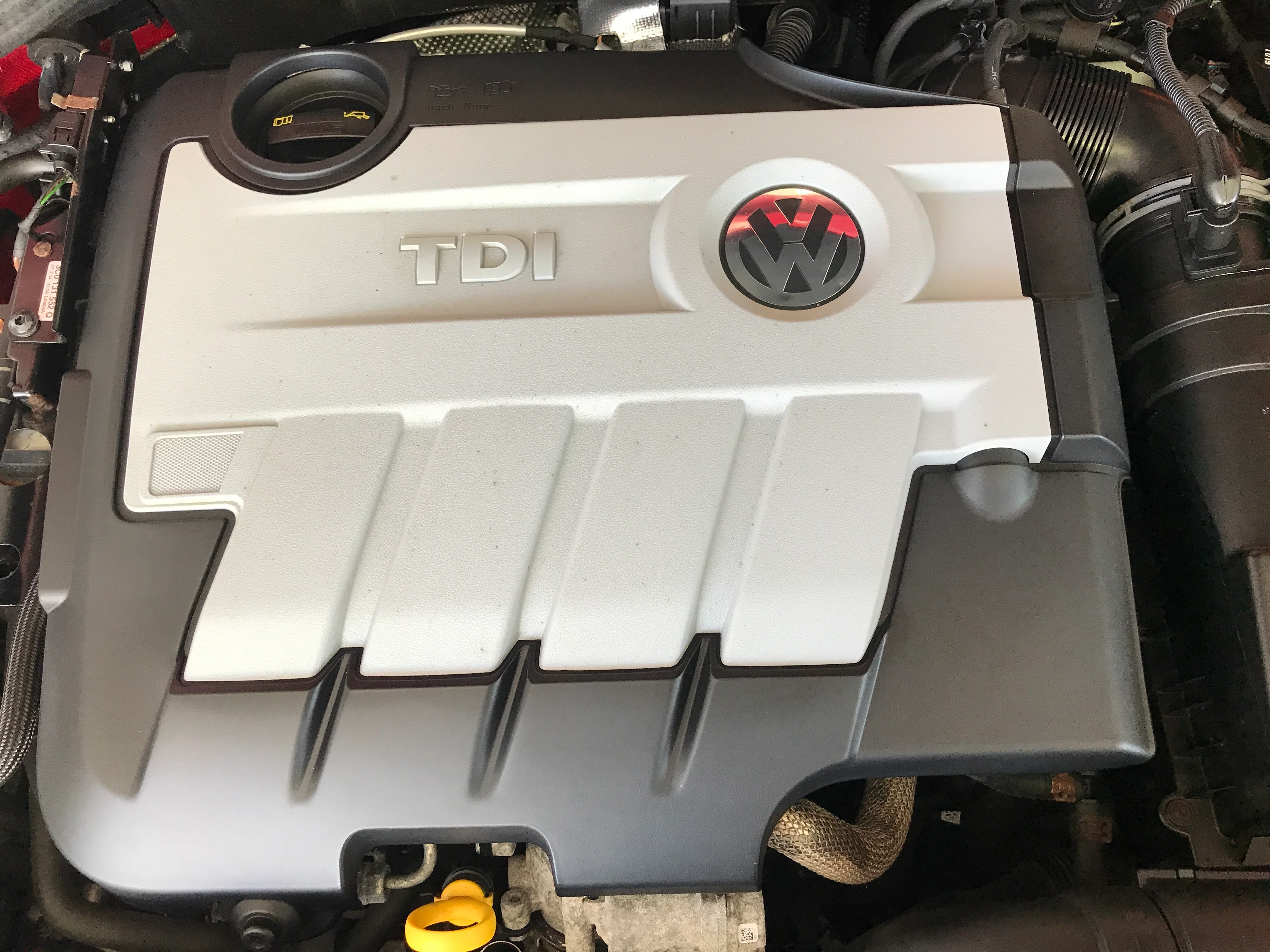 2014 Volkswagen Jetta TDI - Image 10
