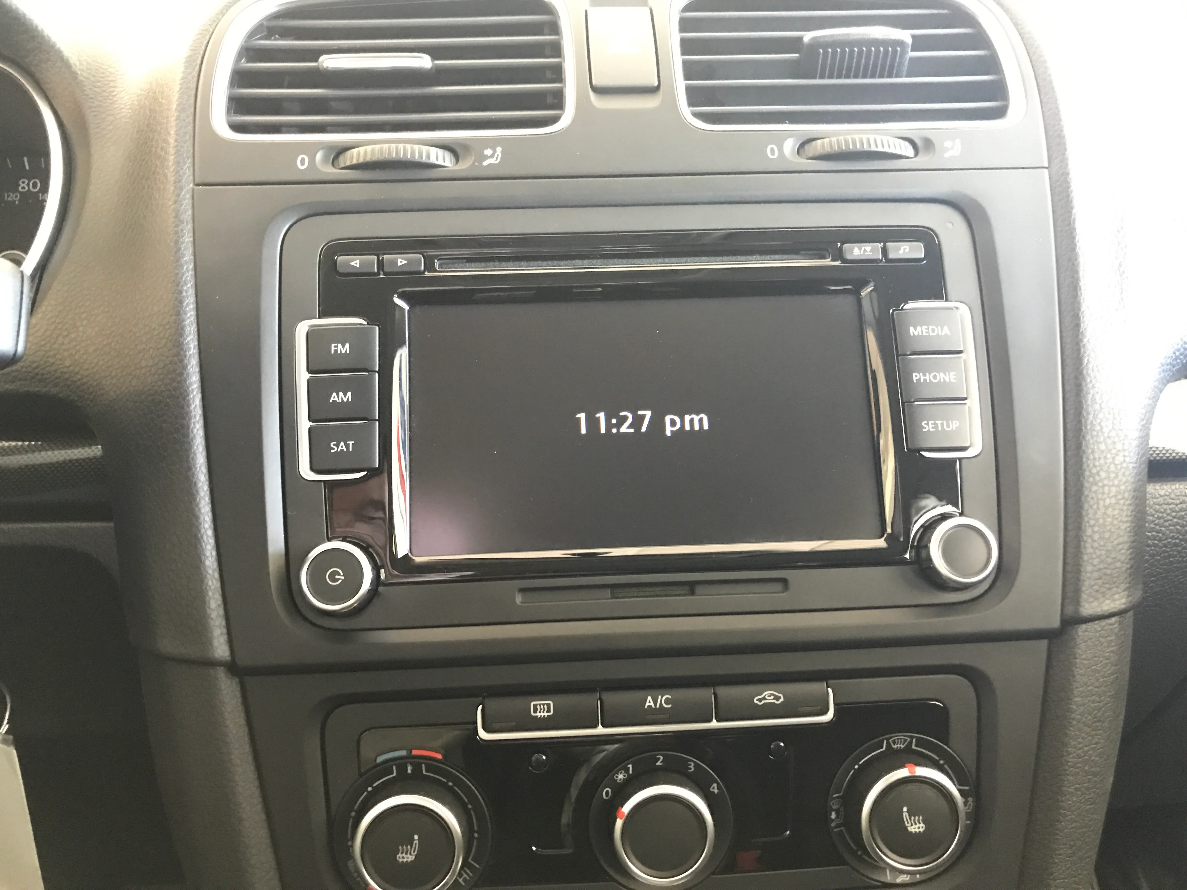 2014 Volkswagen Jetta TDI - Image 20