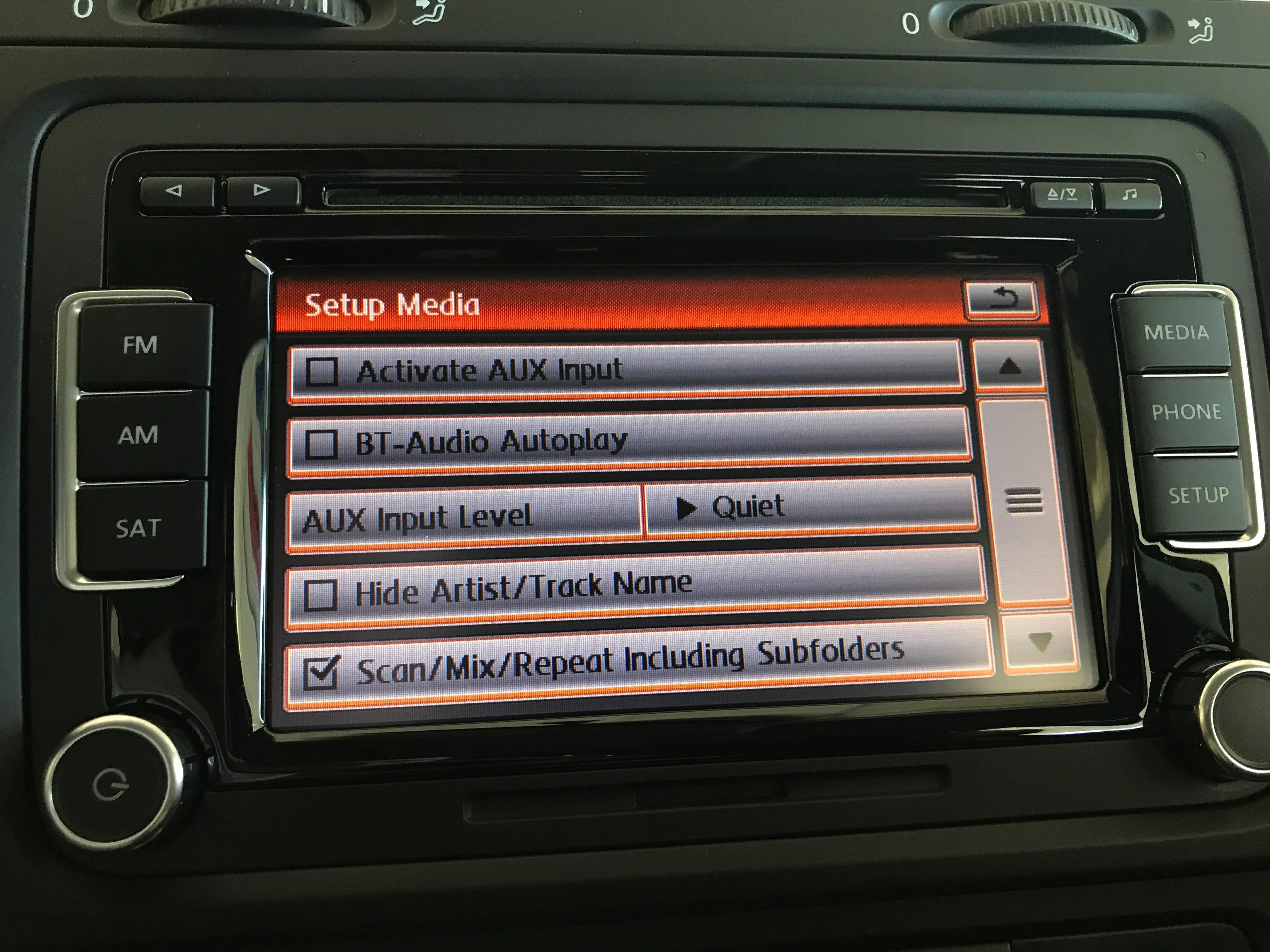 2014 Volkswagen Jetta TDI - Image 28
