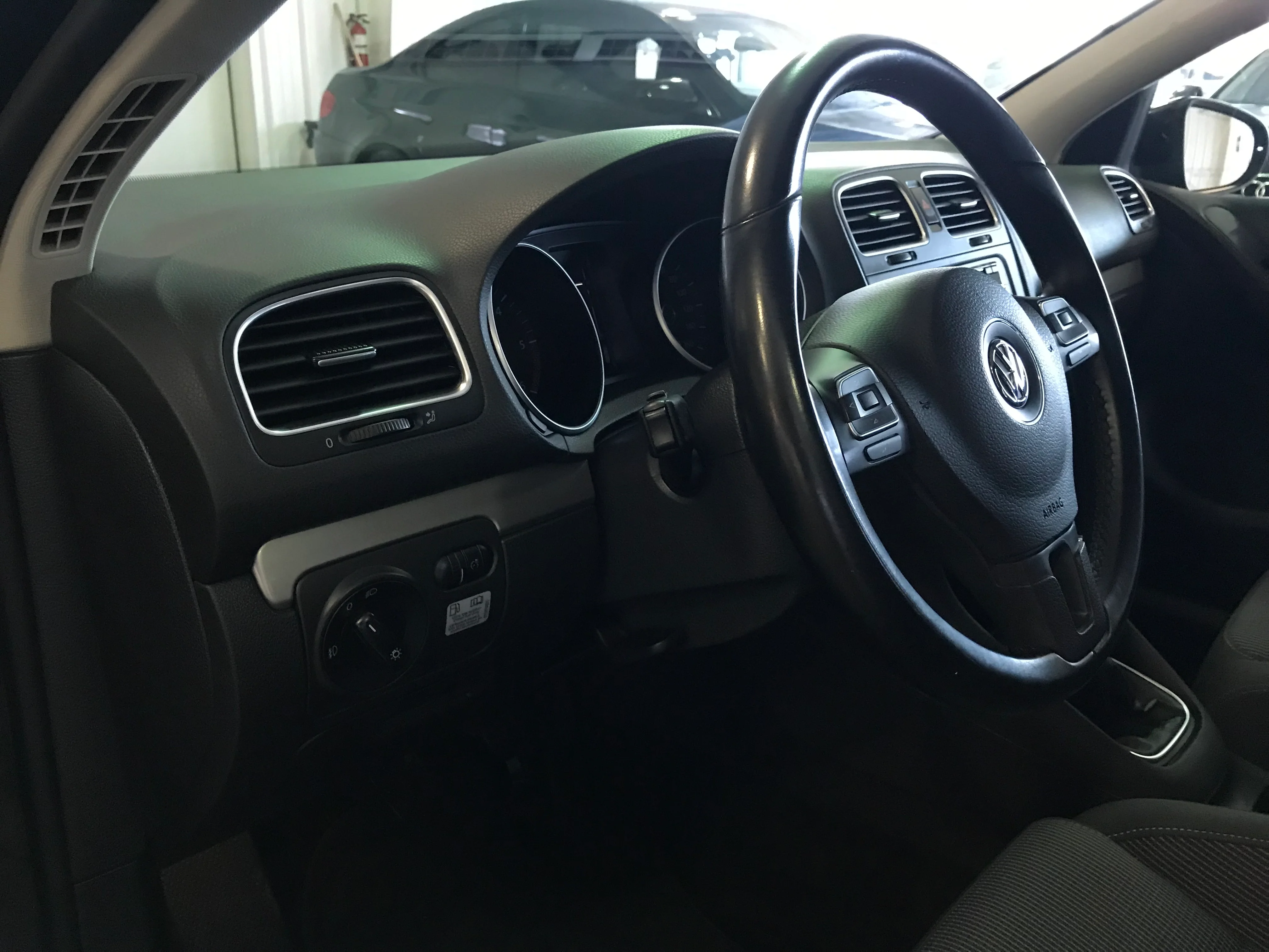 2014 Volkswagon Golf TDI - Image 18