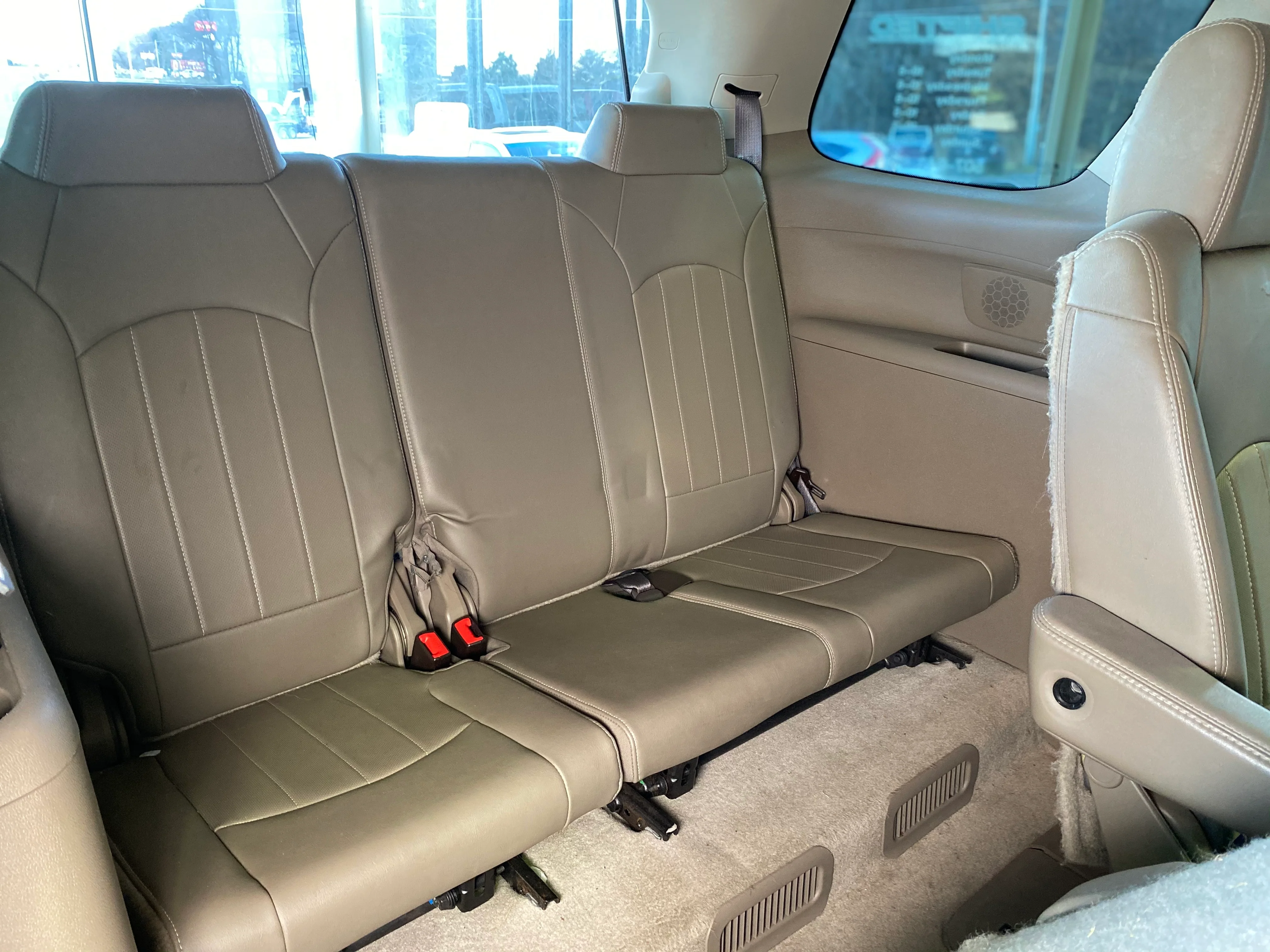 2015 GMC Acadia Denali AWD - Image 15
