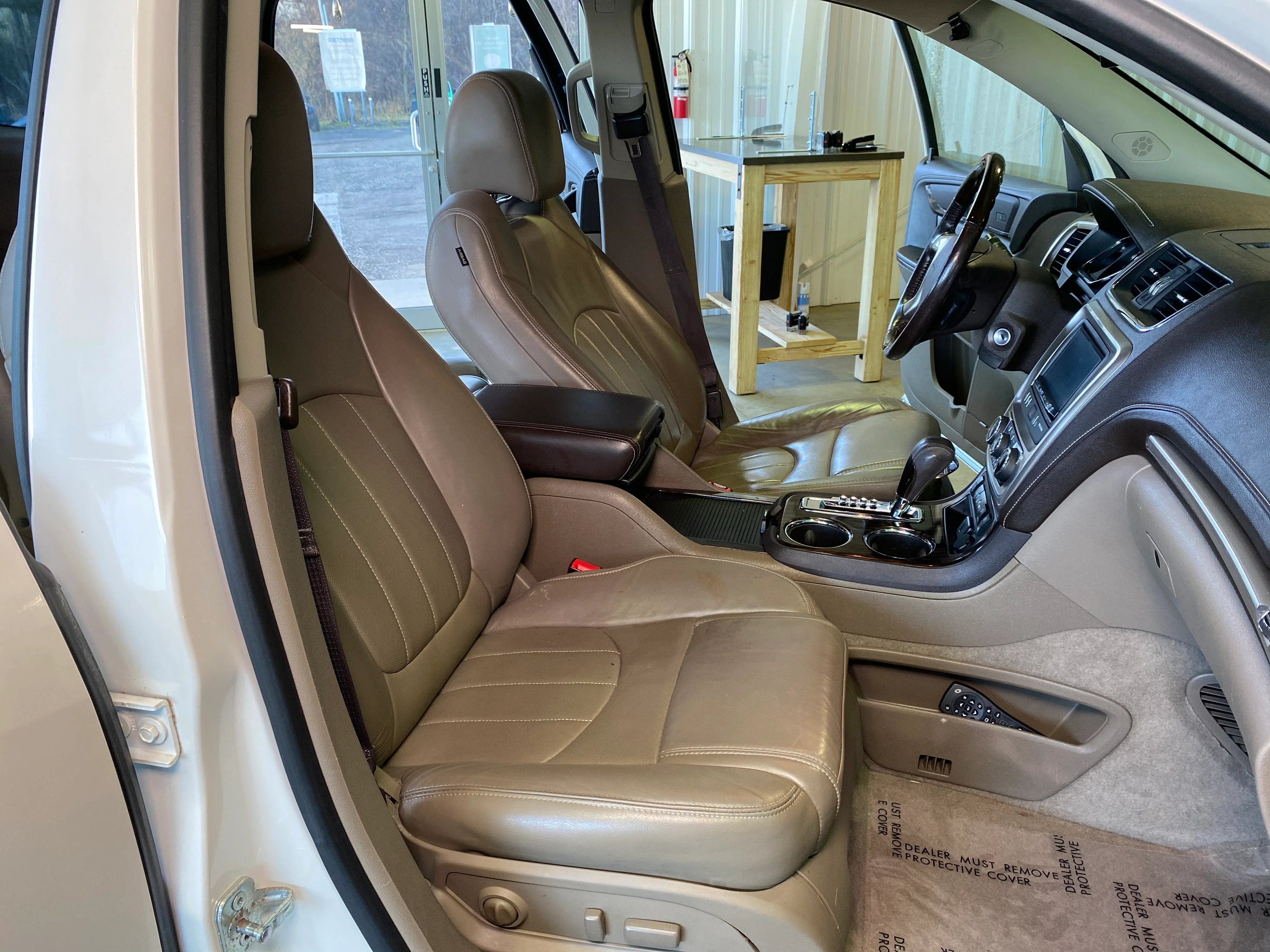 2015 GMC Acadia Denali AWD - Image 18