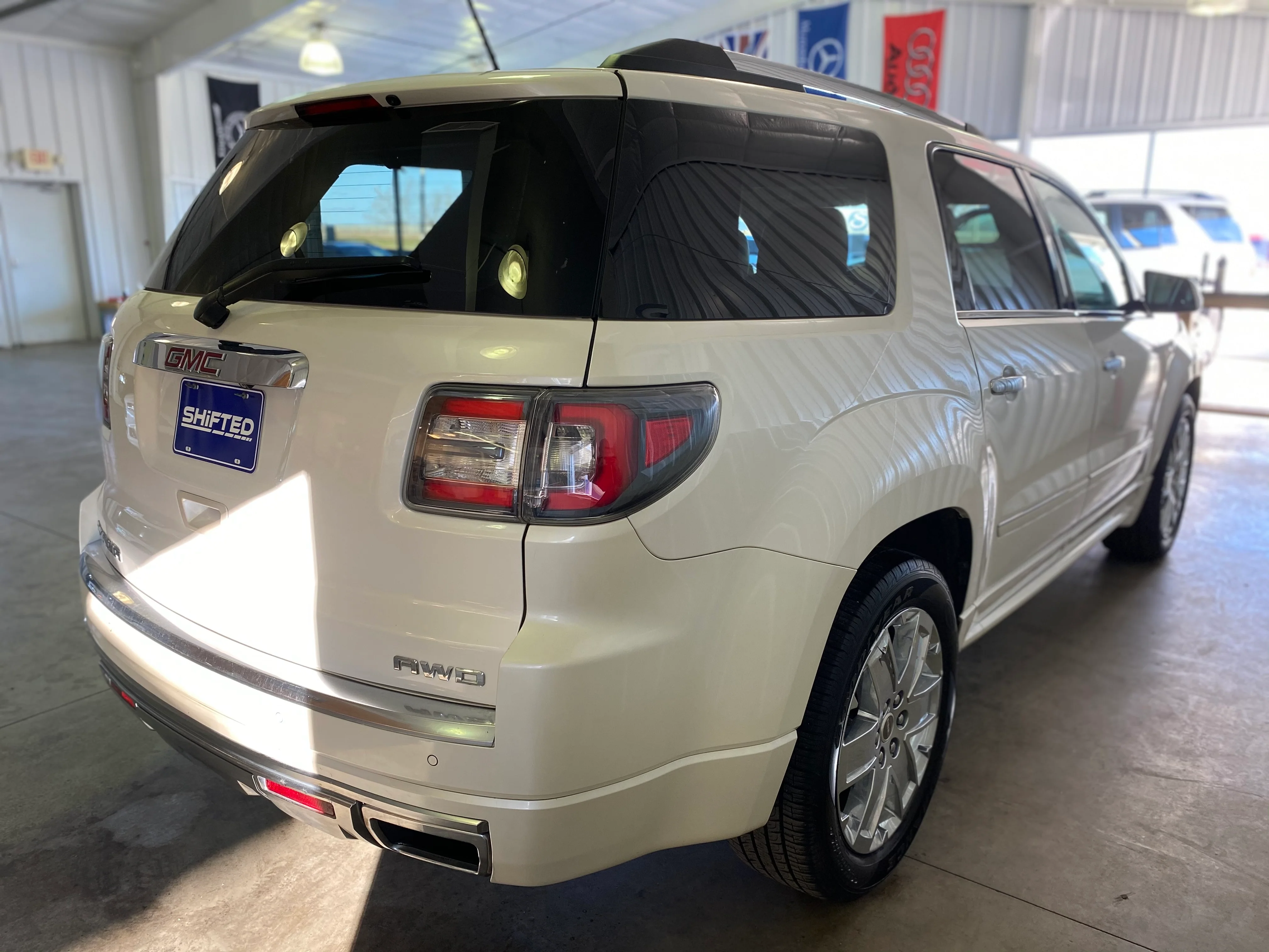 2015 GMC Acadia Denali AWD - Image 6