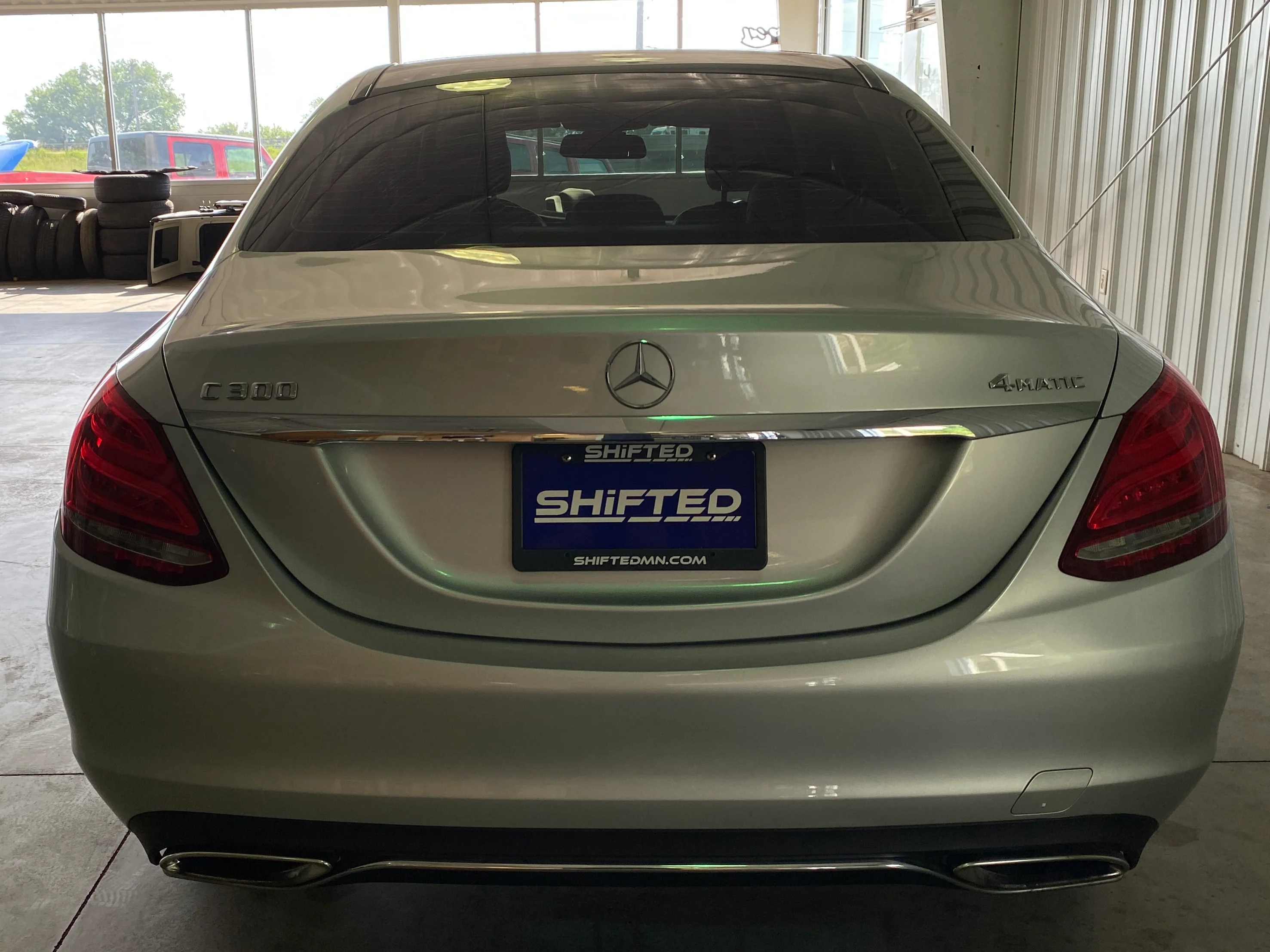 2015 Mercedes C300 4Matic - Image 4