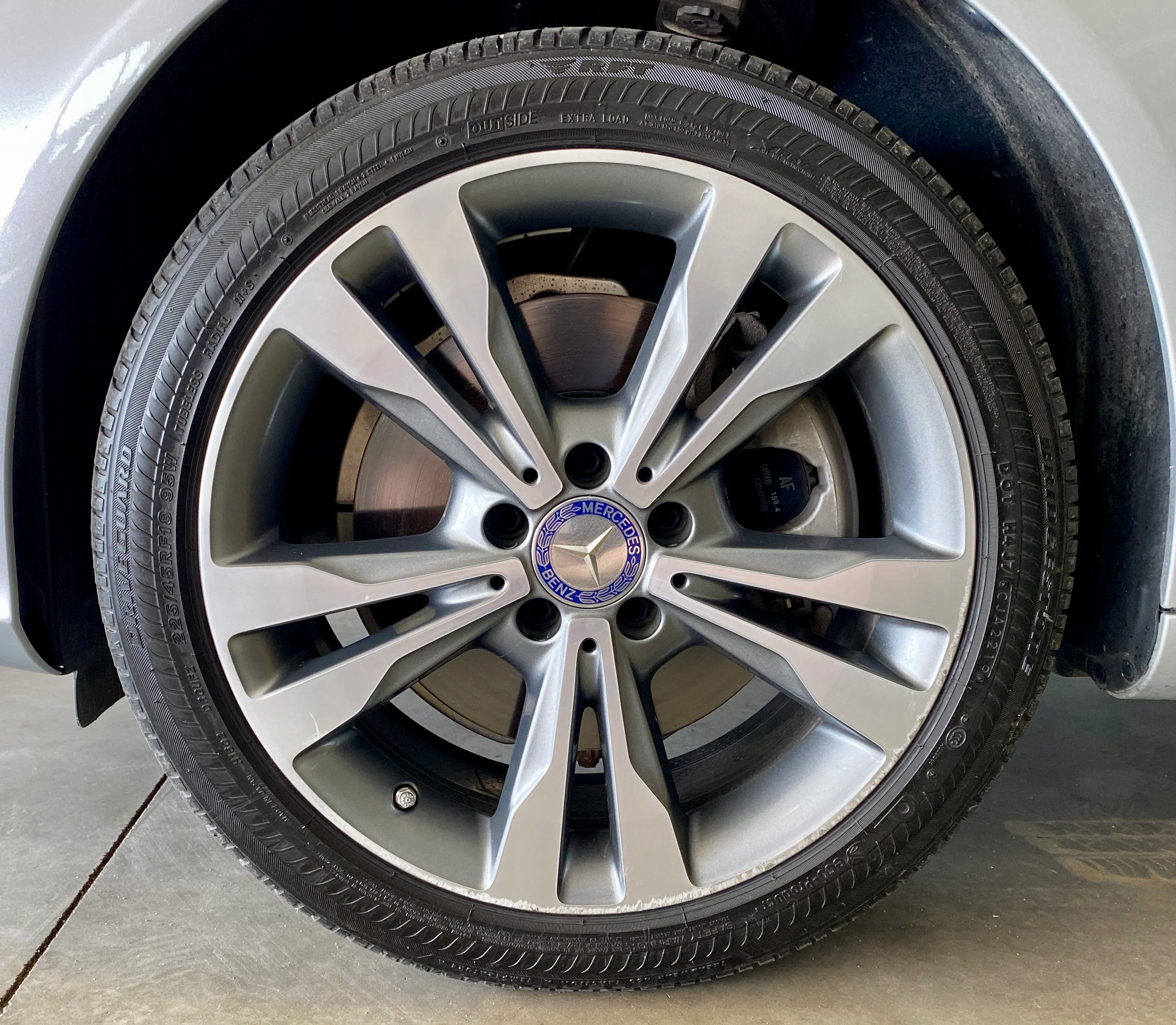 2015 Mercedes C300 4Matic - Image 9