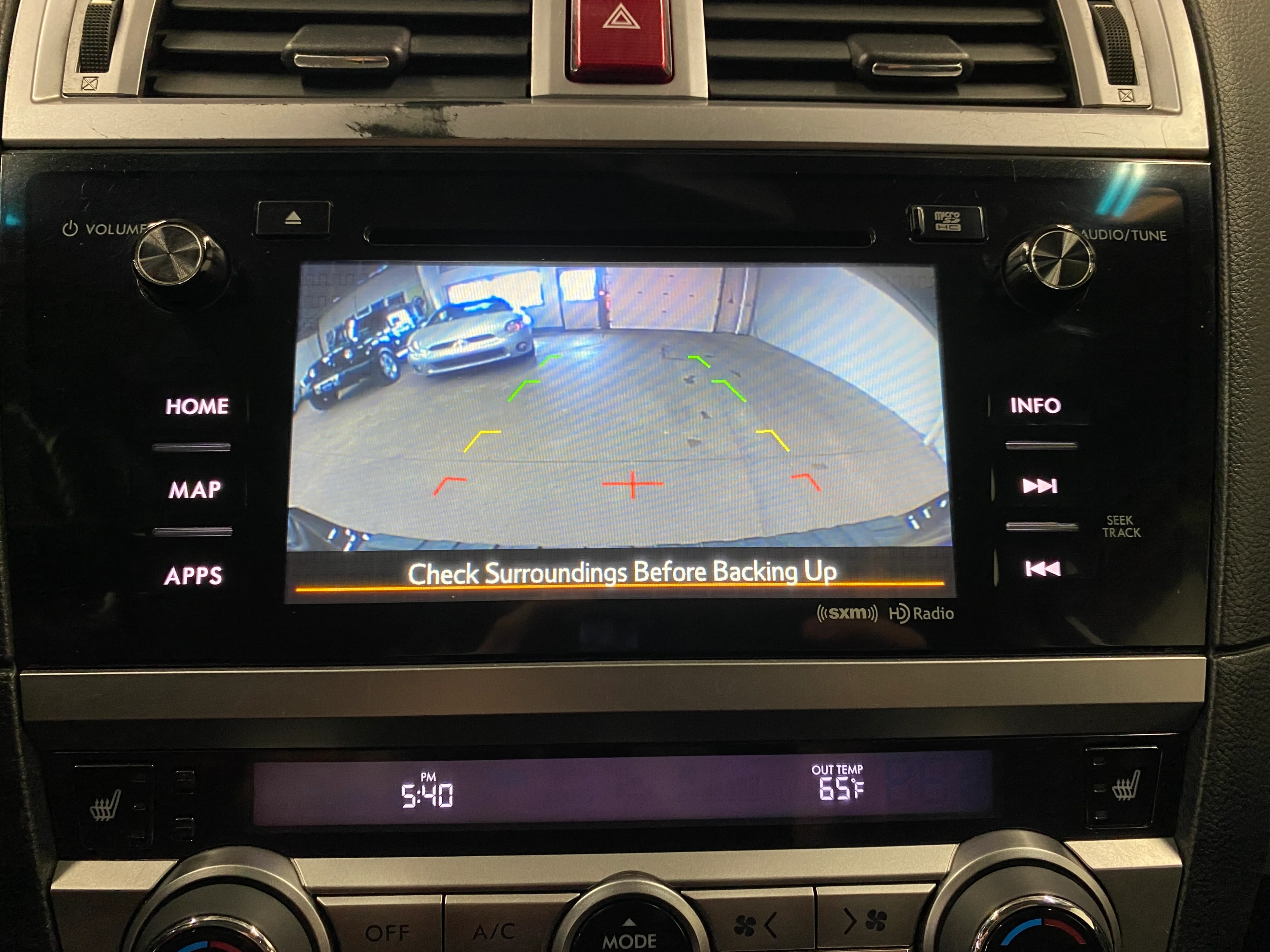 2015 Subaru Outback 2.5i Limited - Image 27