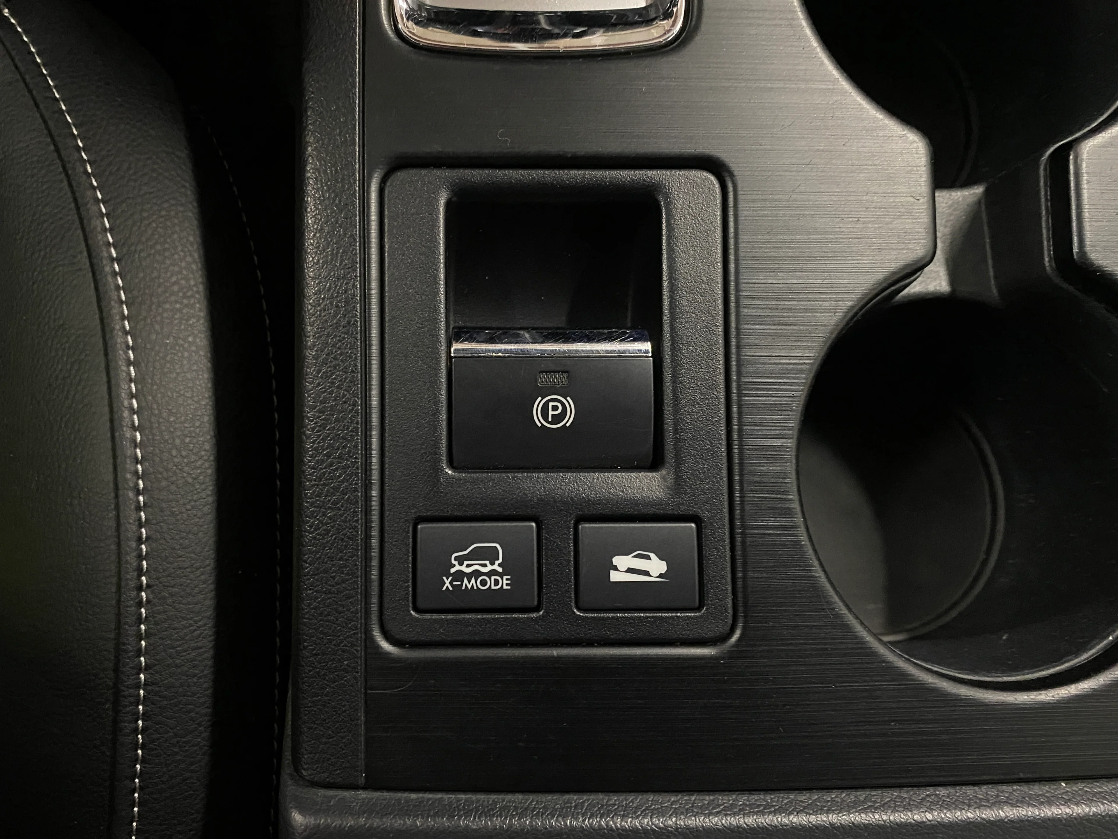 2015 Subaru Outback 2.5i Limited - Image 31