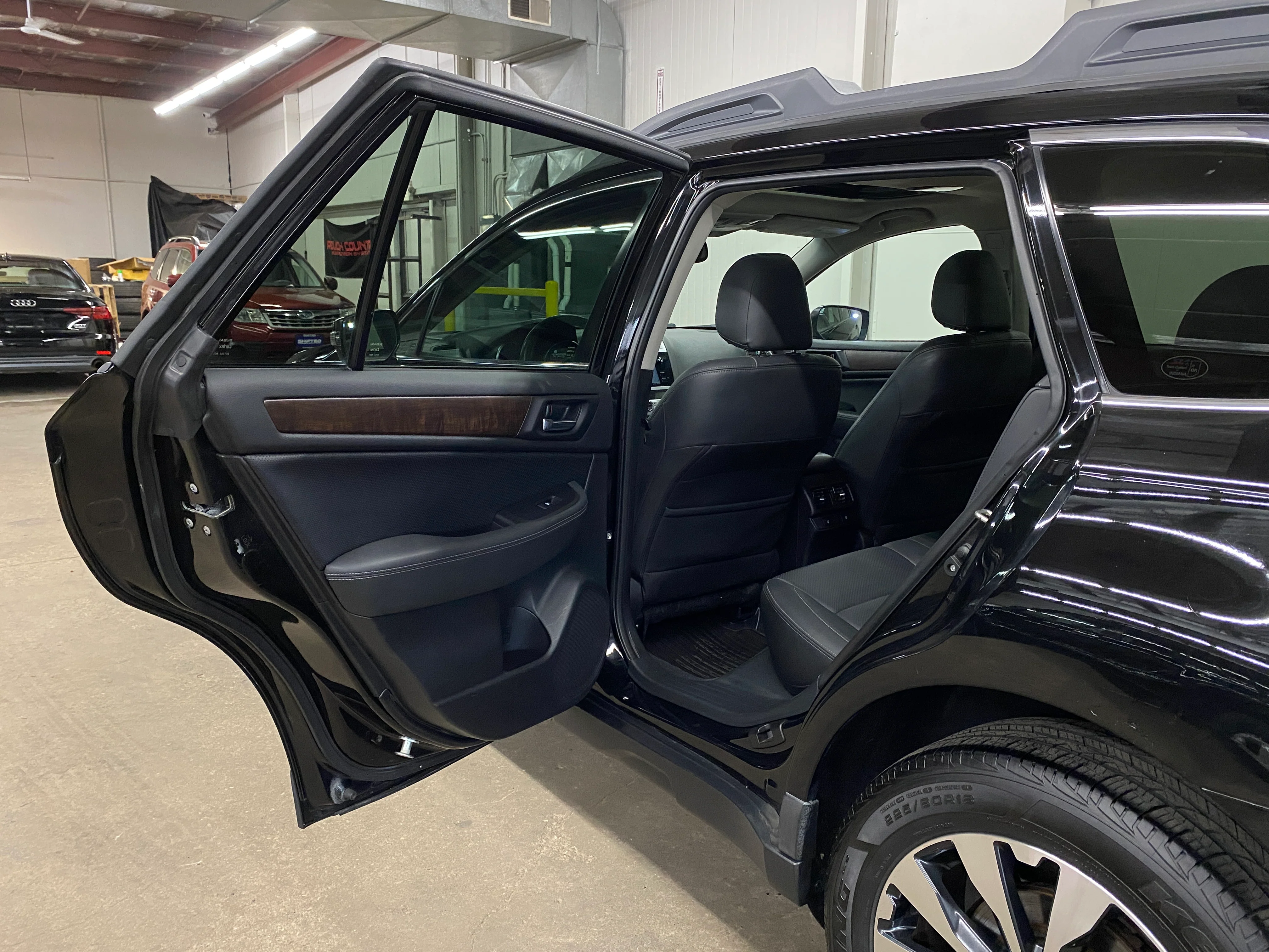 2015 Subaru Outback 2.5i Limited - Image 52