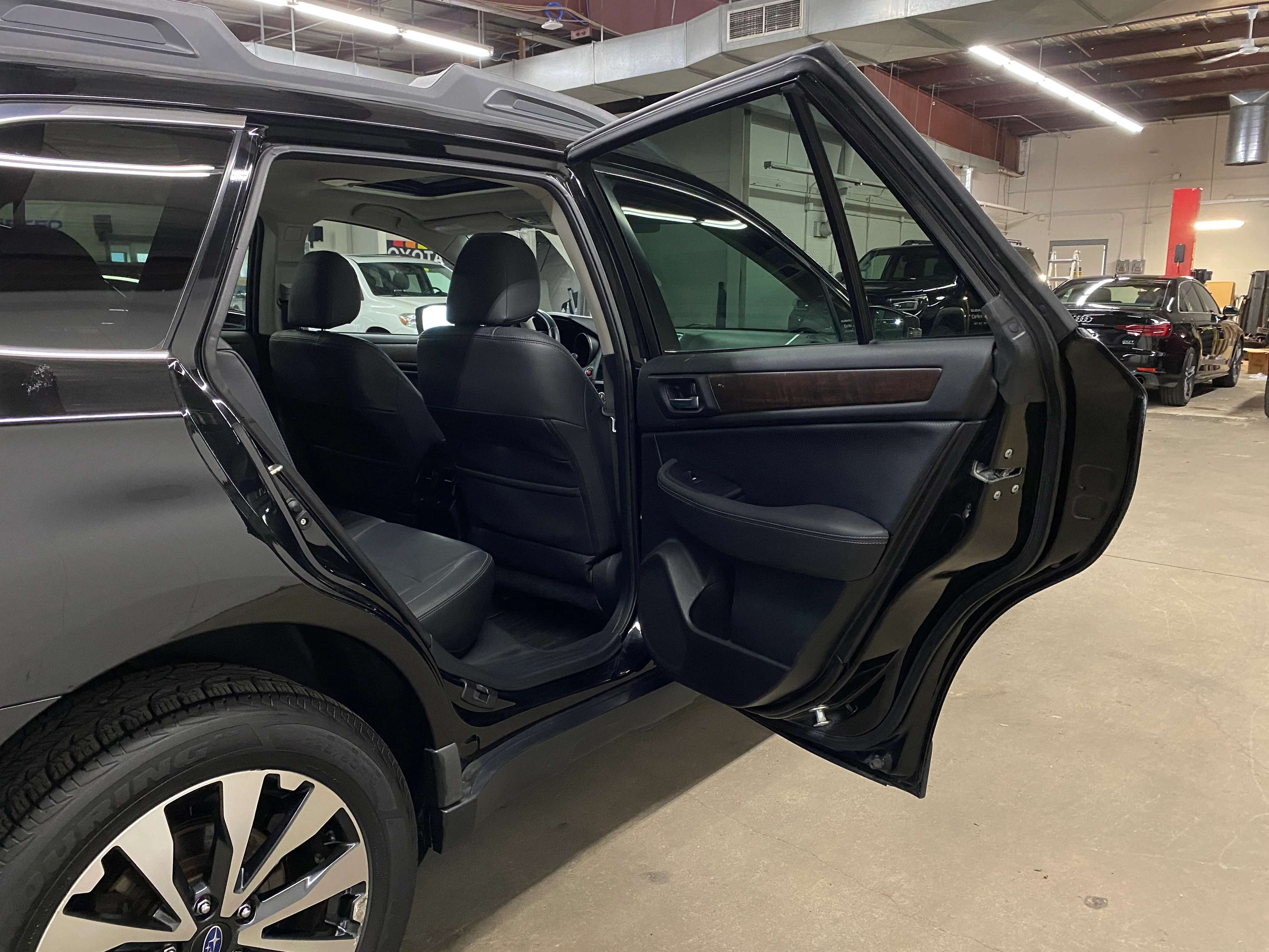 2015 Subaru Outback 2.5i Limited - Image 57