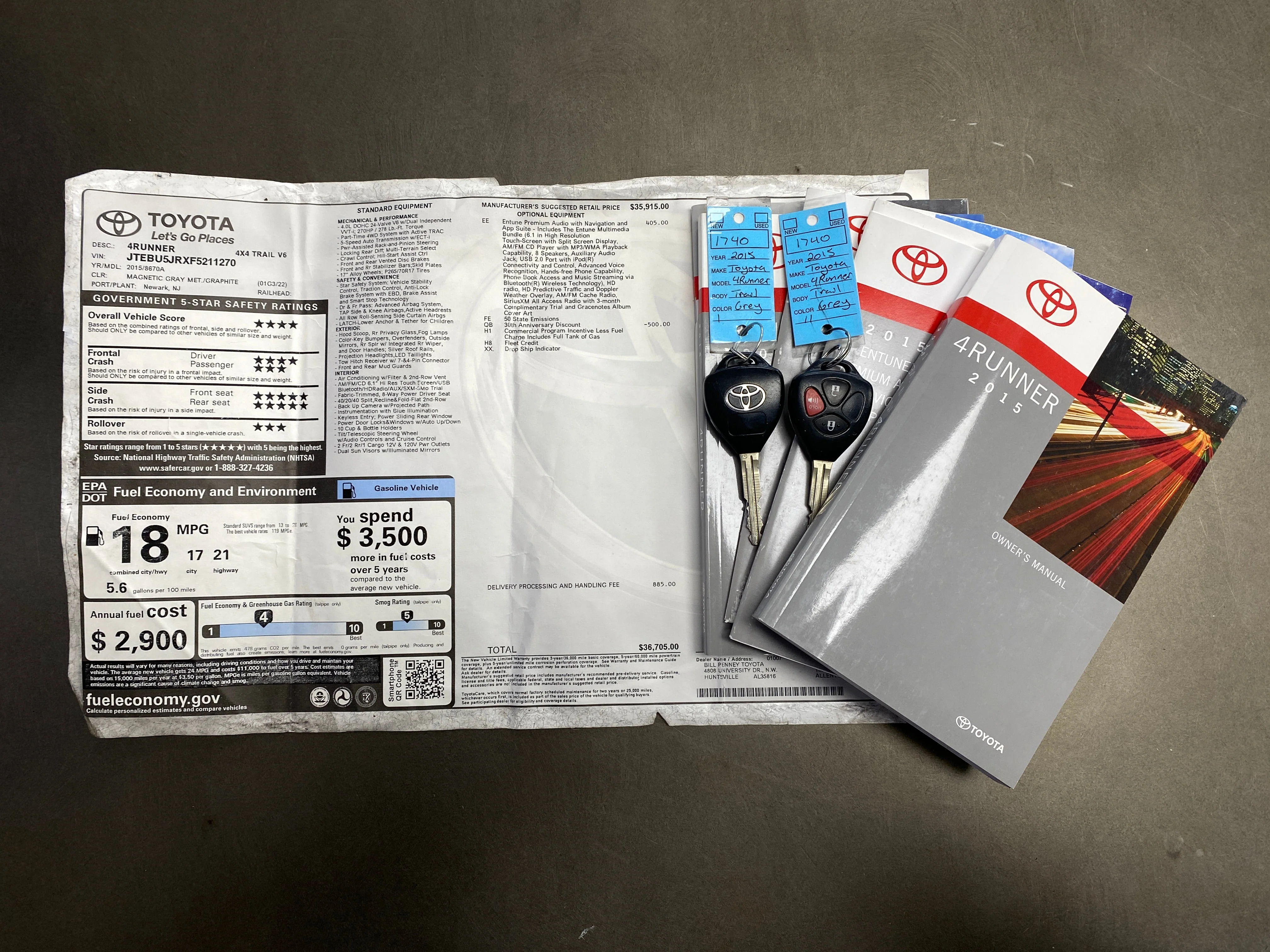 2015 Toyota 4Runner Trail 4.0L 4WD - Image 29