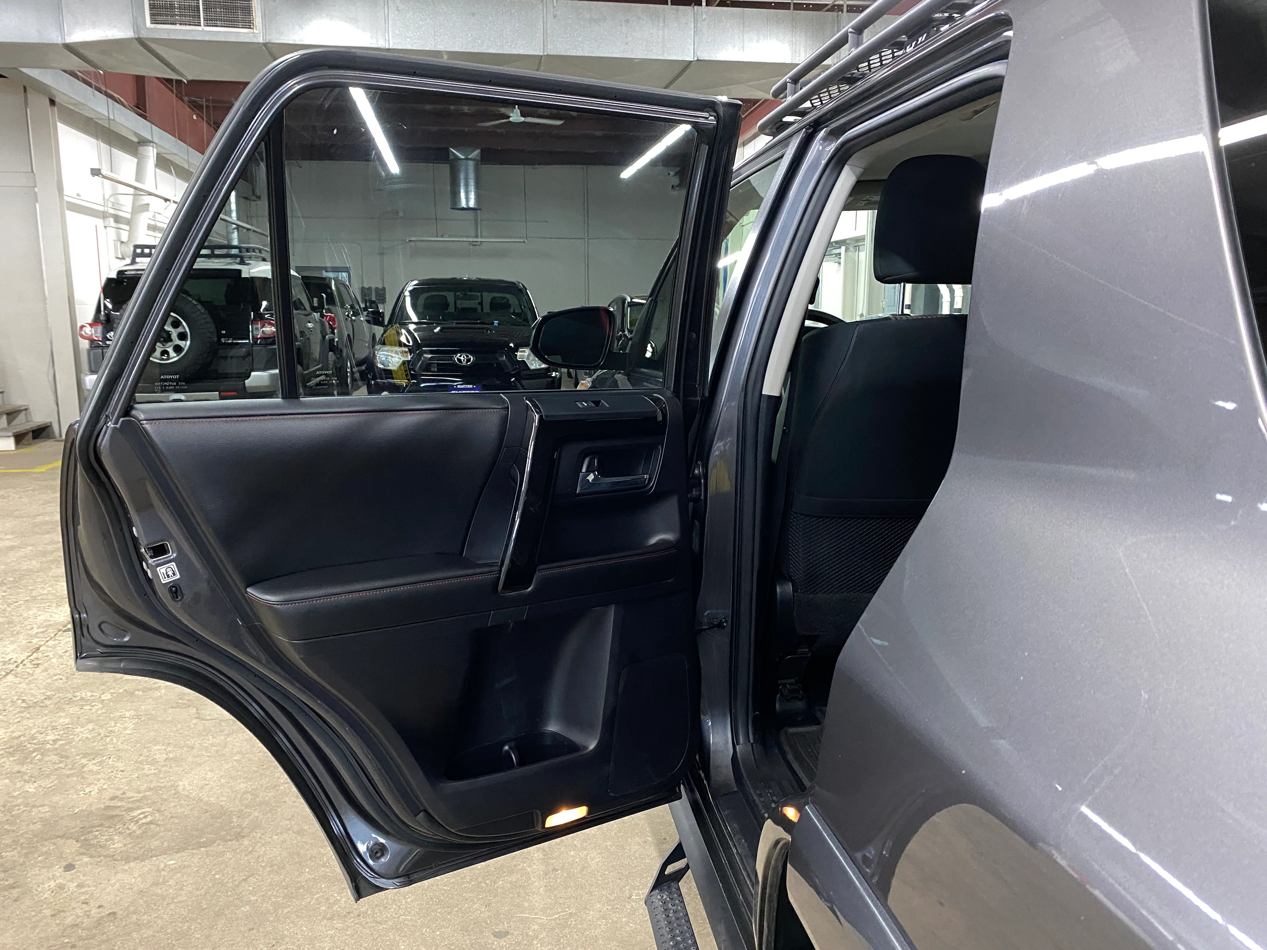 2015 Toyota 4Runner Trail 4.0L 4WD - Image 45