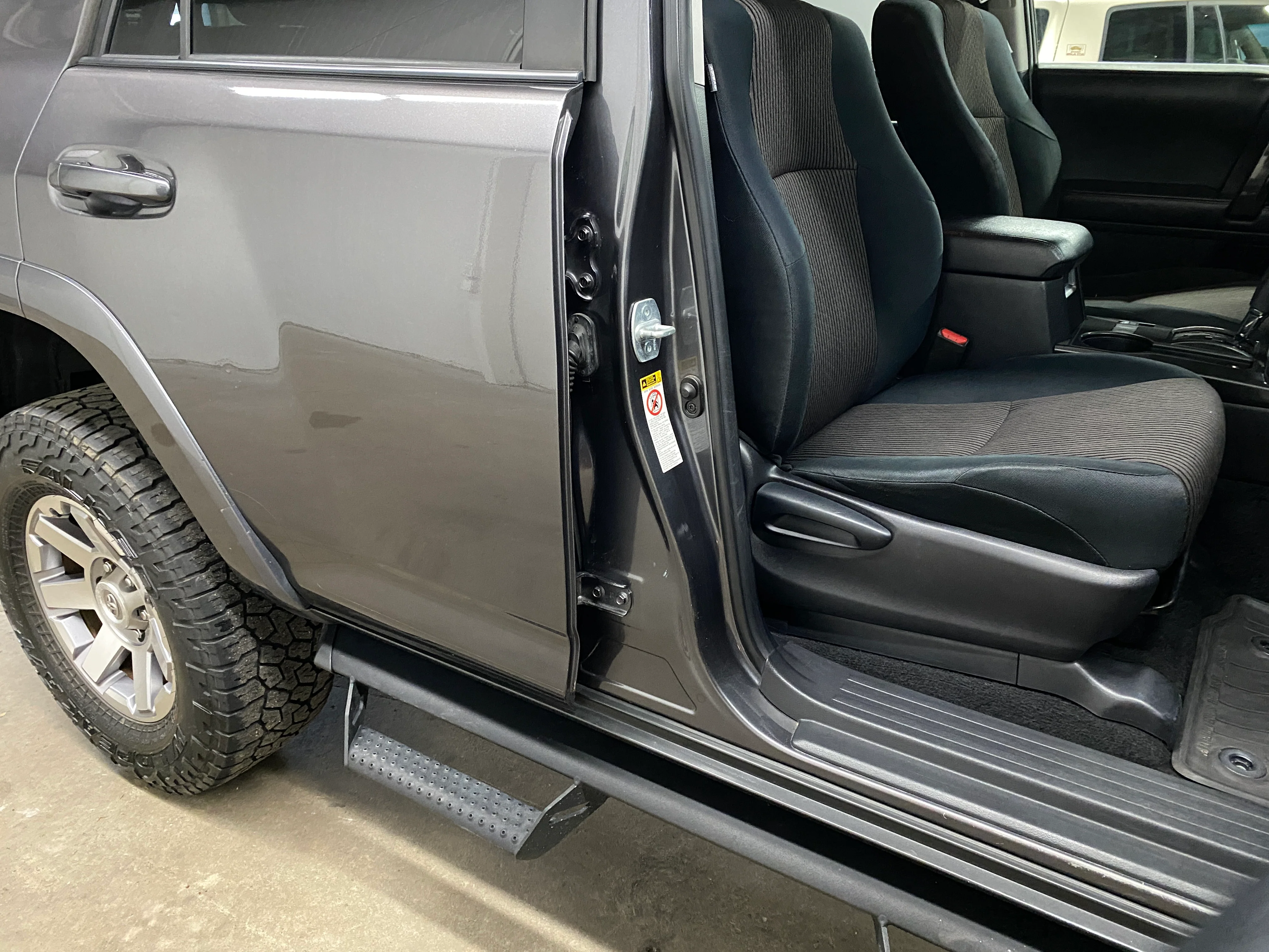 2015 Toyota 4Runner Trail 4.0L 4WD - Image 48