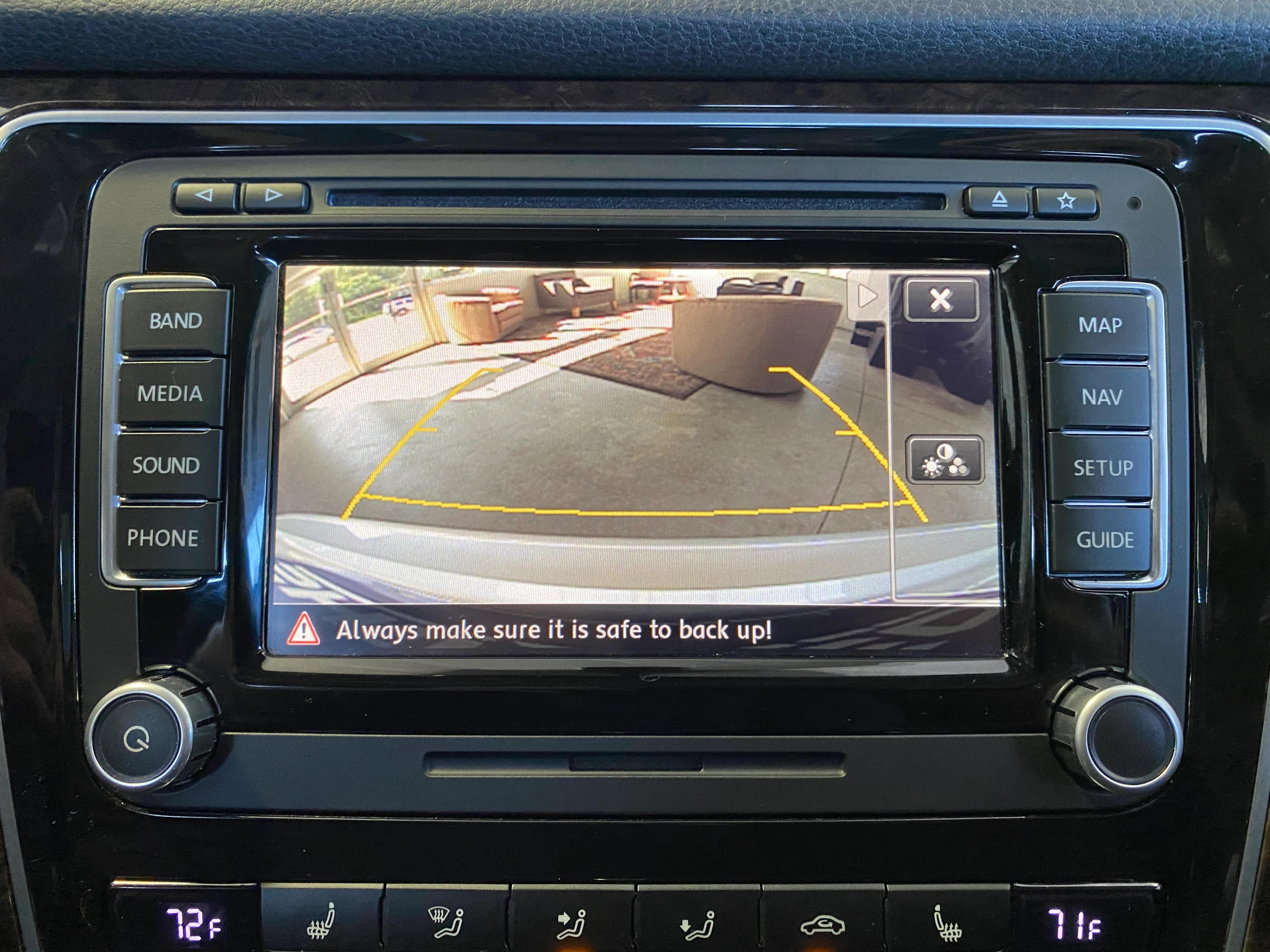 2015 Volkswagen Passat SEL Premium V6 - Image 25