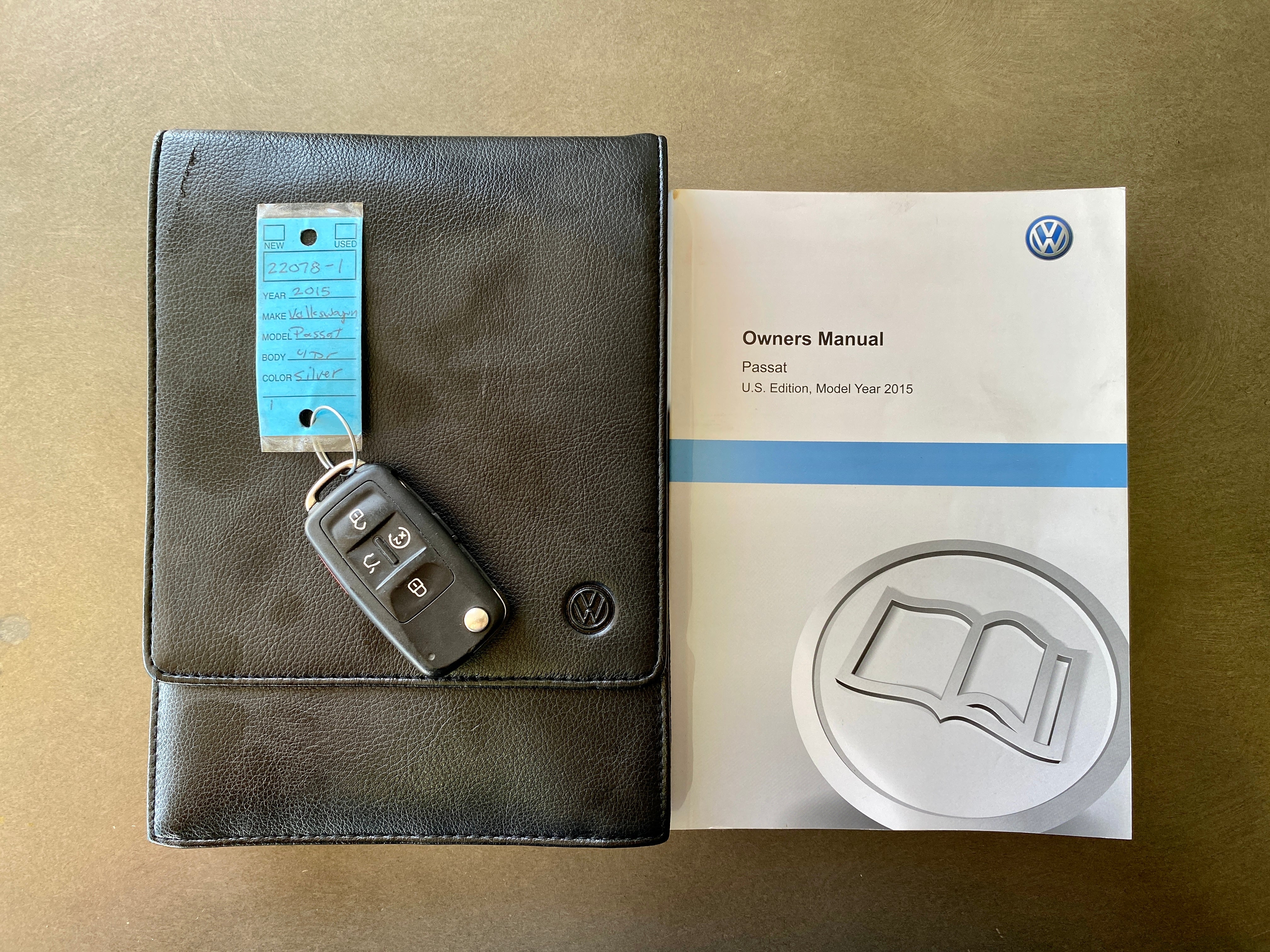 2015 Volkswagen Passat SEL Premium V6 - Image 32