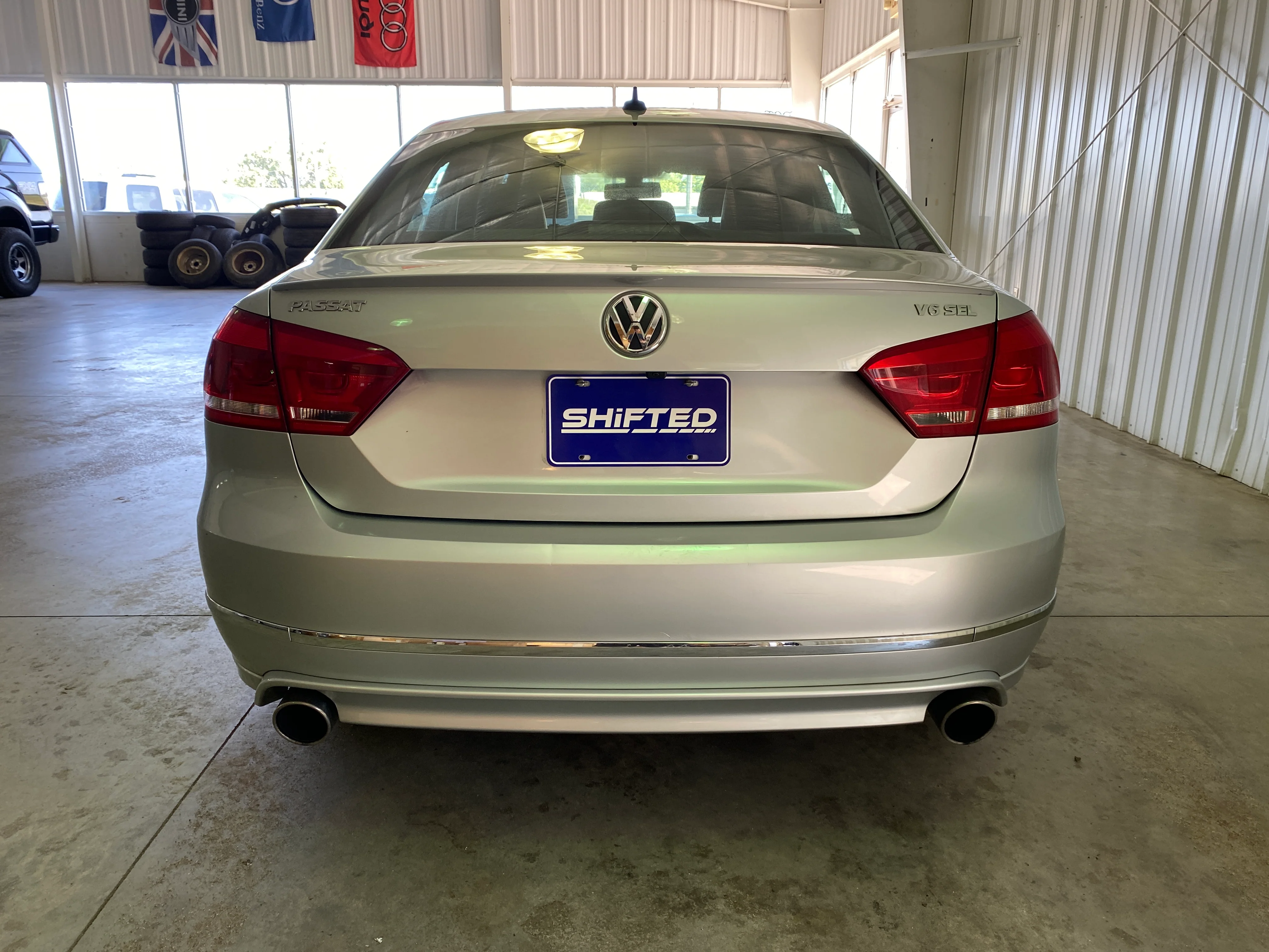 2015 Volkswagen Passat SEL Premium V6 - Image 4