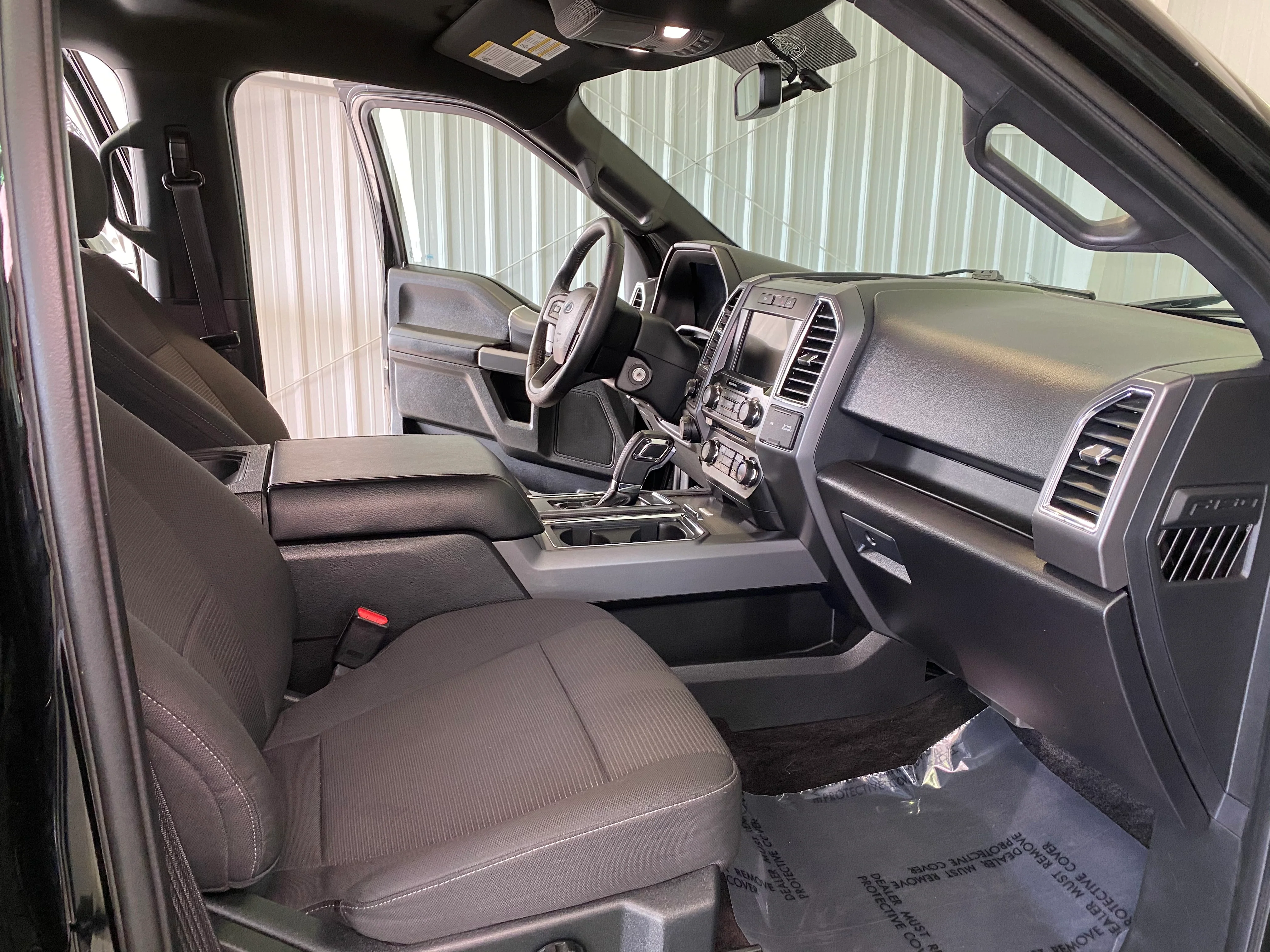 2016 Ford F-150 4WD SuperCrew XLT Sport - Image 12