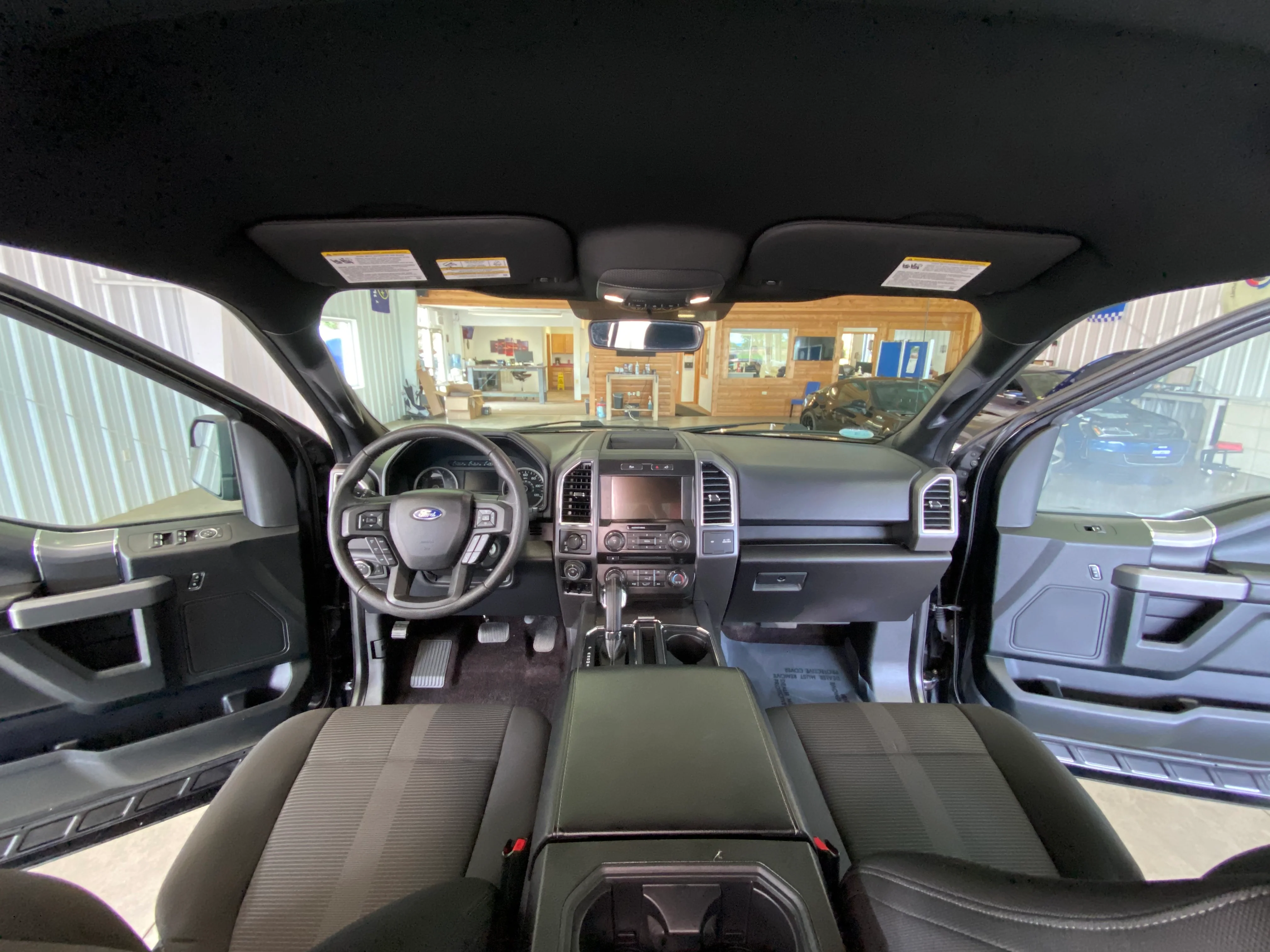 2016 Ford F-150 4WD SuperCrew XLT Sport - Image 13