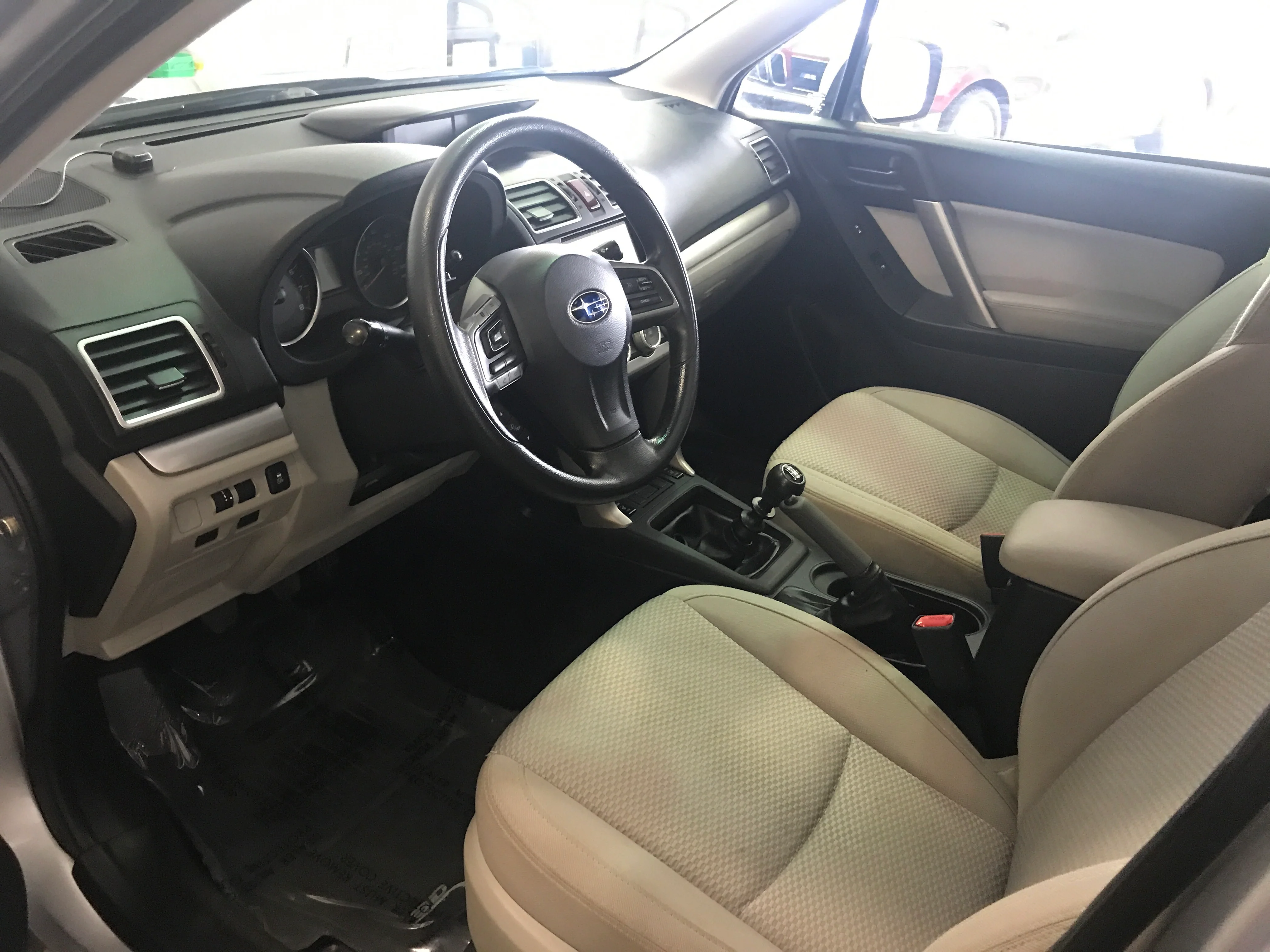 2016 Subaru Forester 2.5 Premium Manual - Image 15