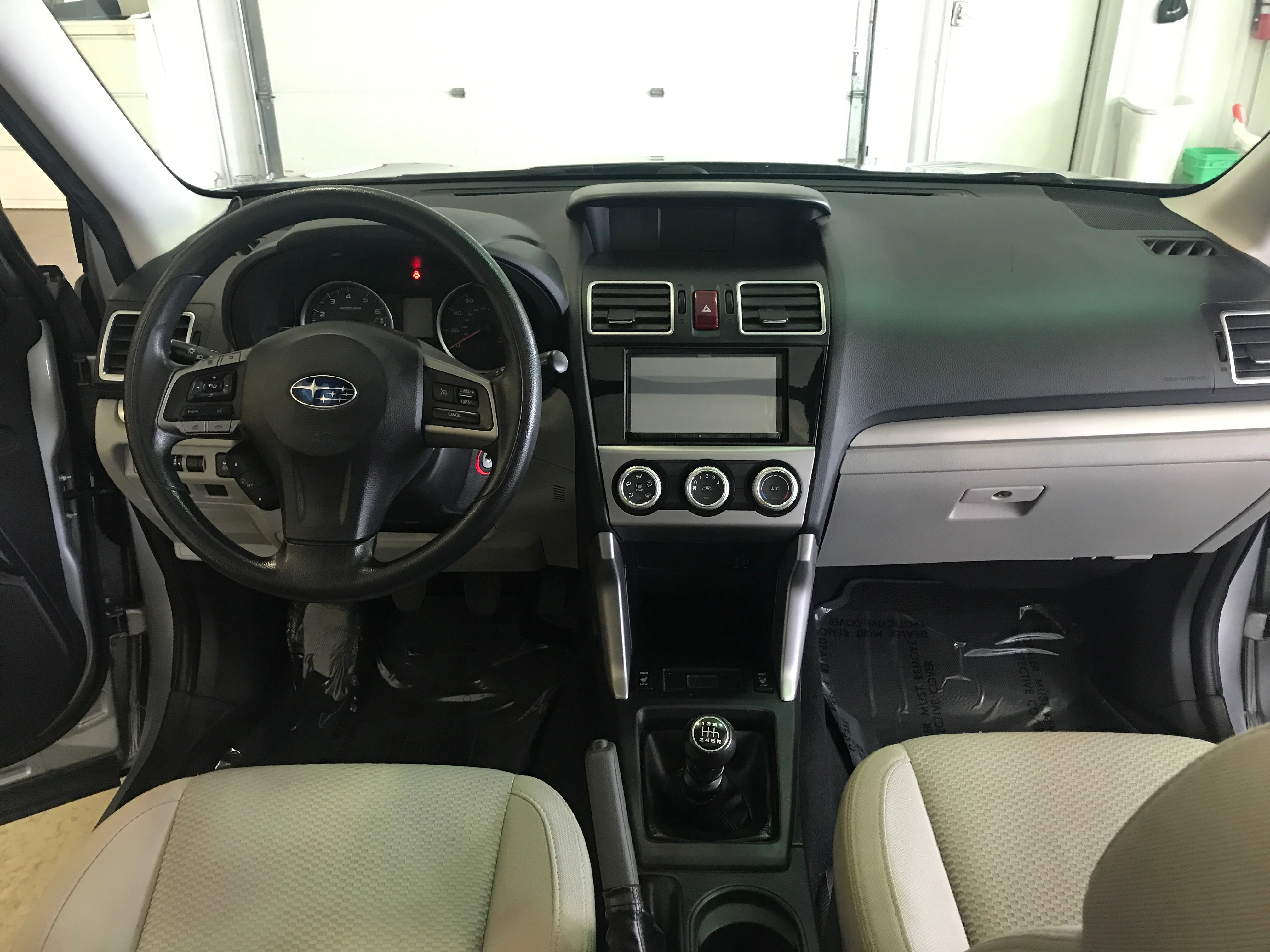 2016 Subaru Forester 2.5 Premium Manual - Image 29