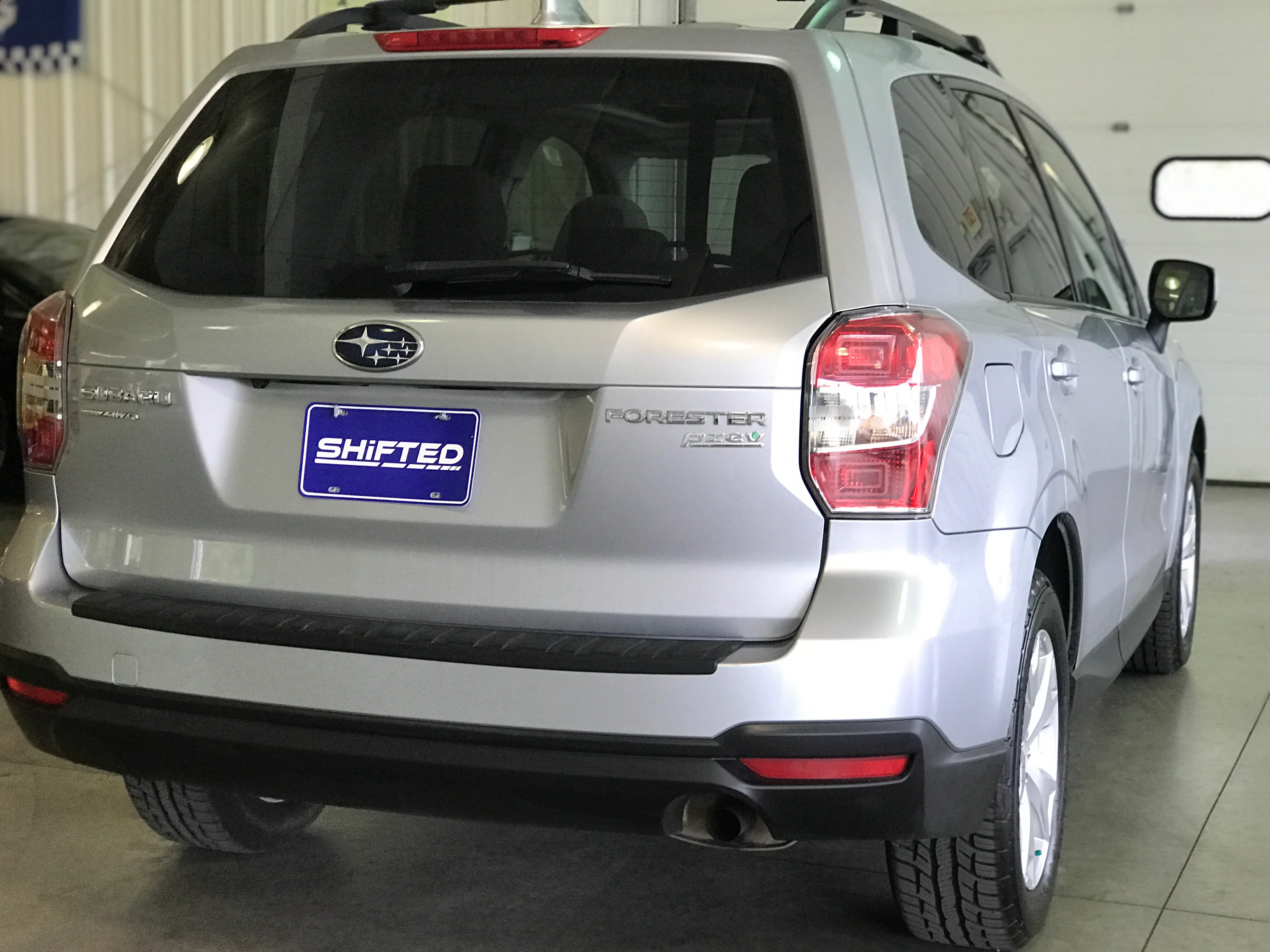 2016 Subaru Forester 2.5 Premium Manual - Image 8