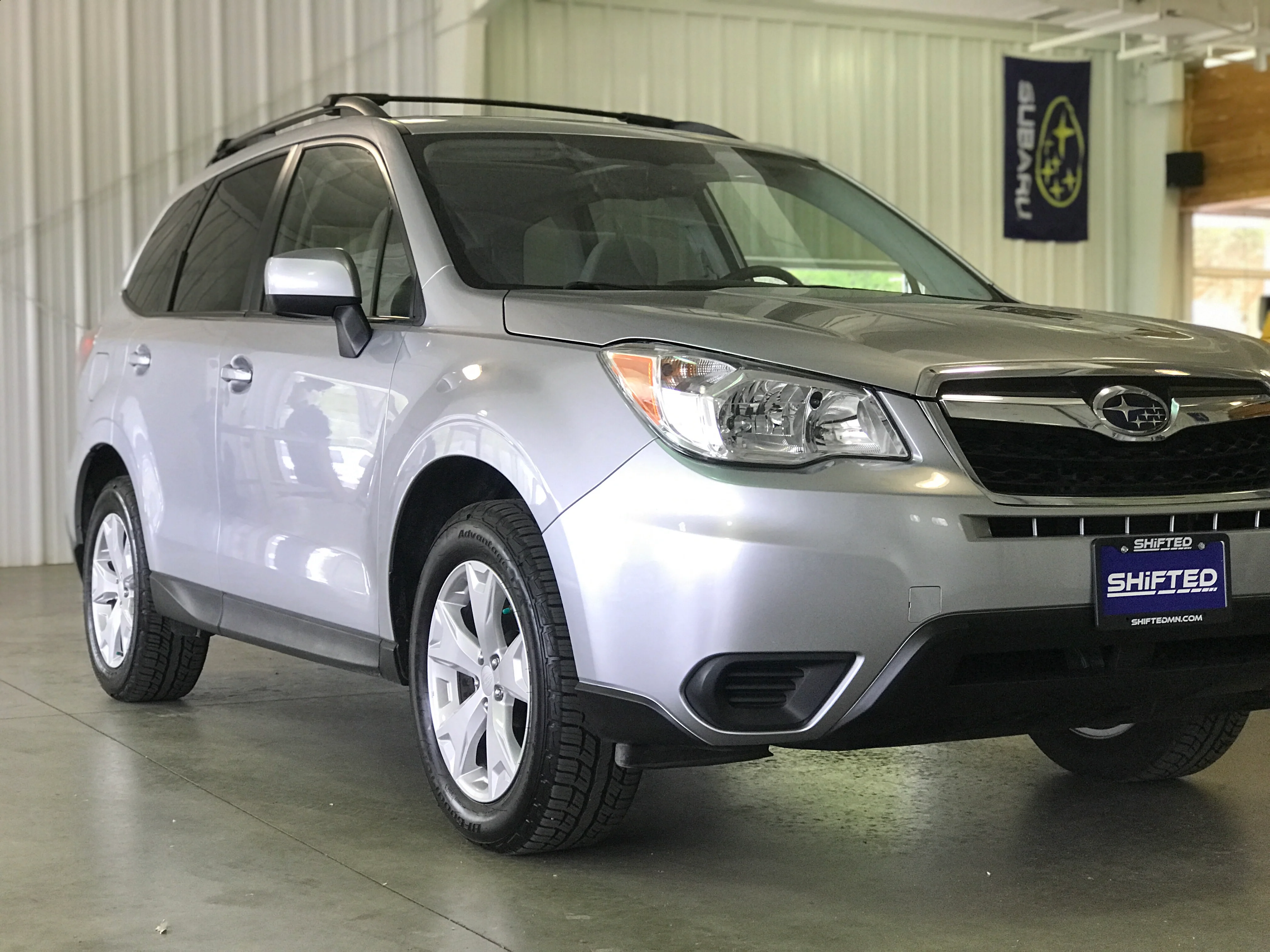 2016 Subaru Forester 2.5 Premium Manual - Image 9