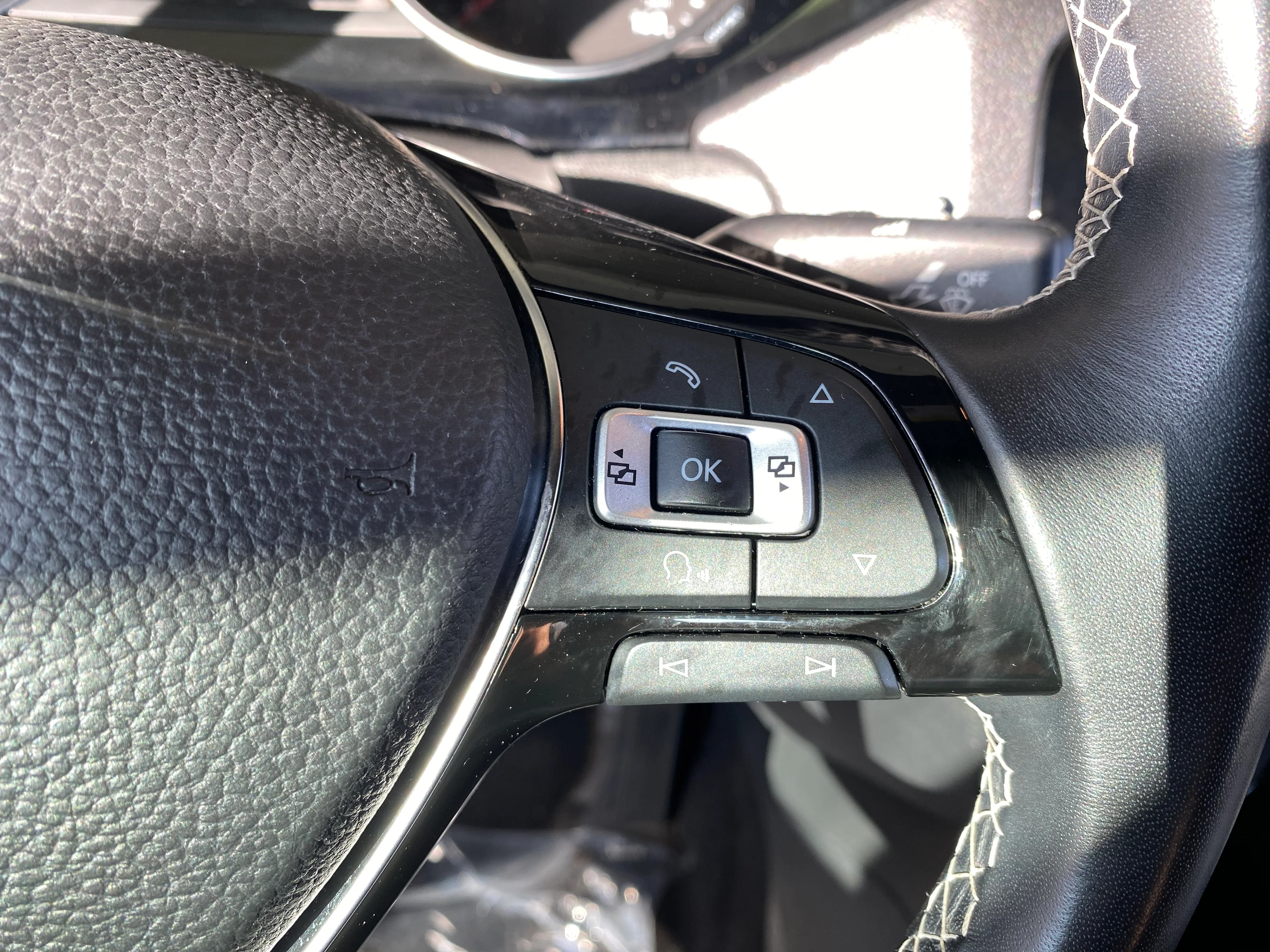 2016 Volkswagen Jetta 1.8T Sport Manual - Image 19