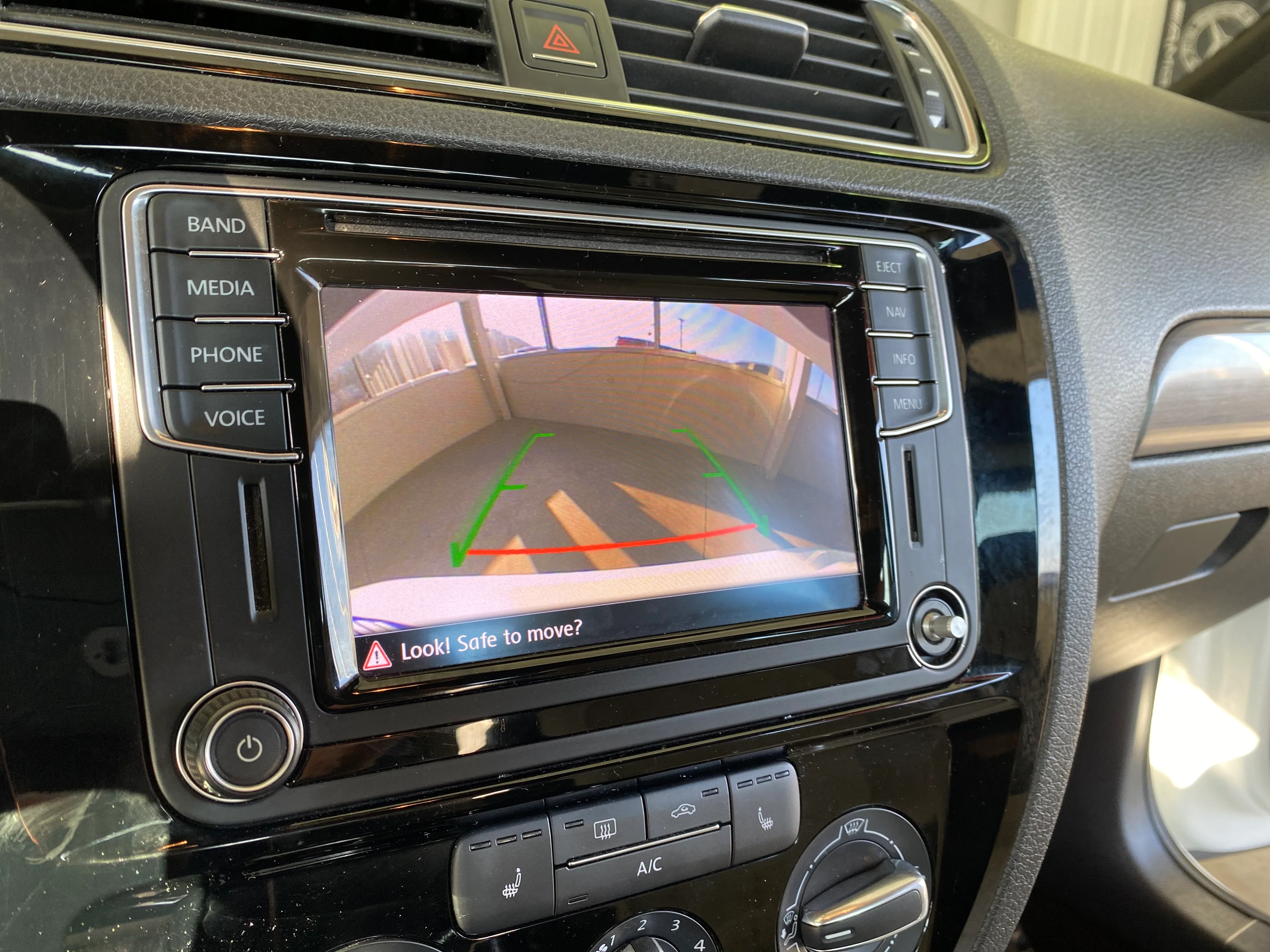 2016 Volkswagen Jetta 1.8T Sport Manual - Image 22