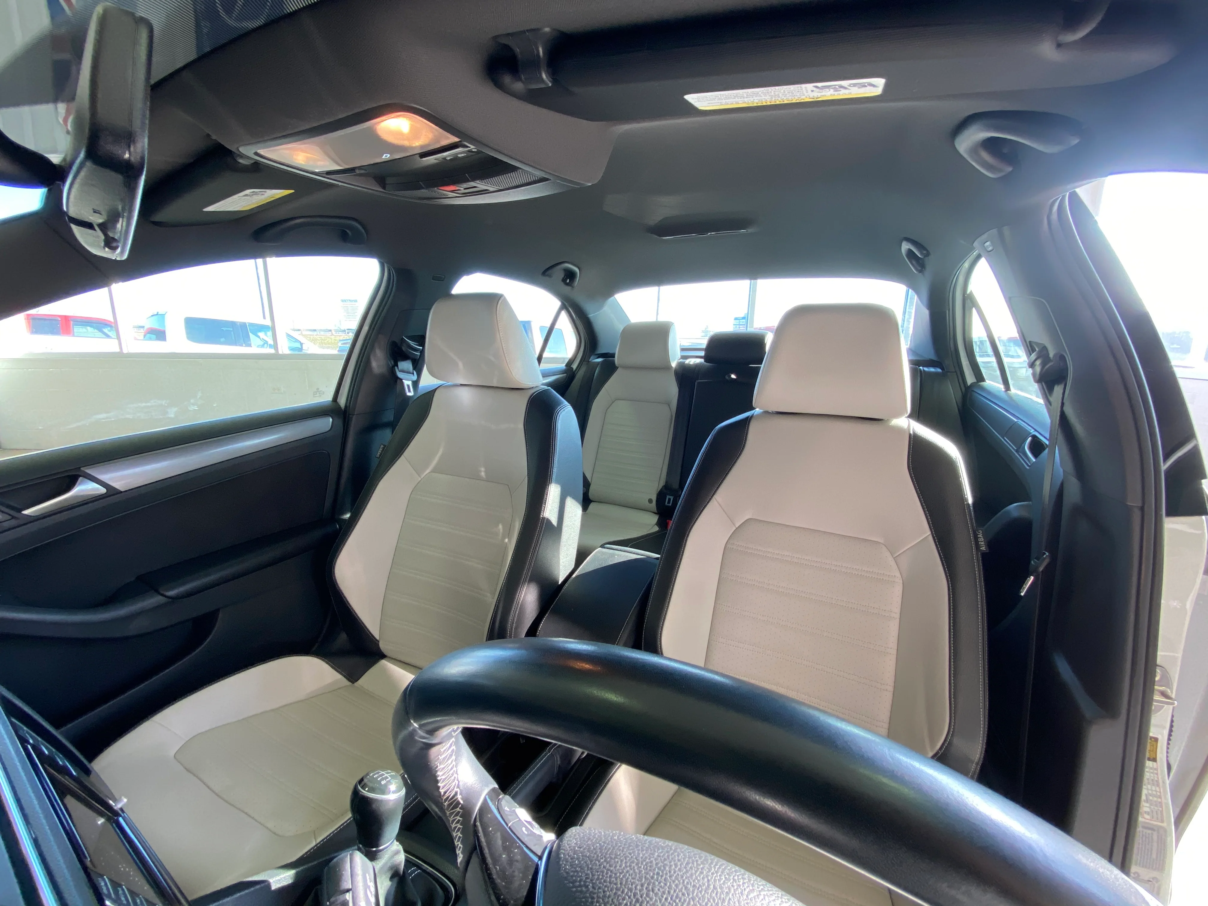 2016 Volkswagen Jetta 1.8T Sport Manual - Image 28