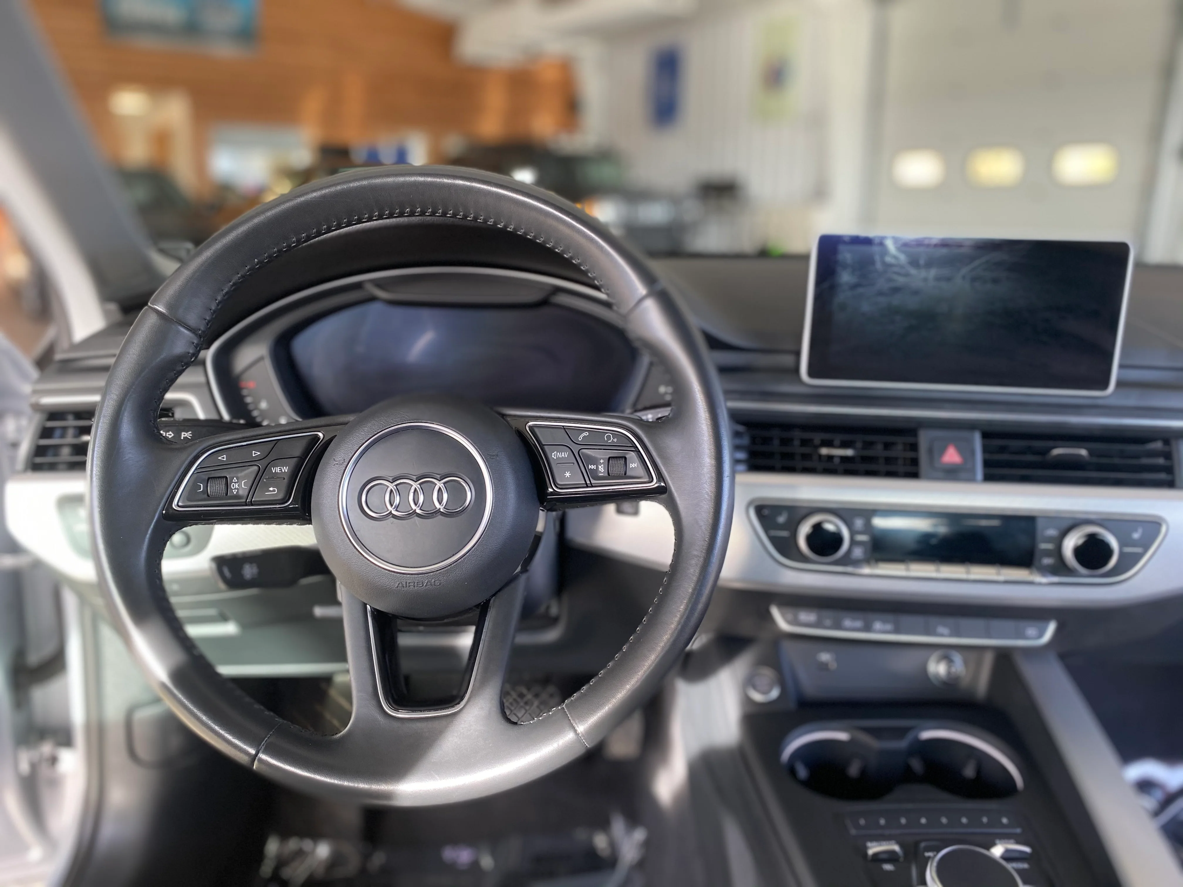 2018 Audi A4 Quattro Premium+ - Image 15