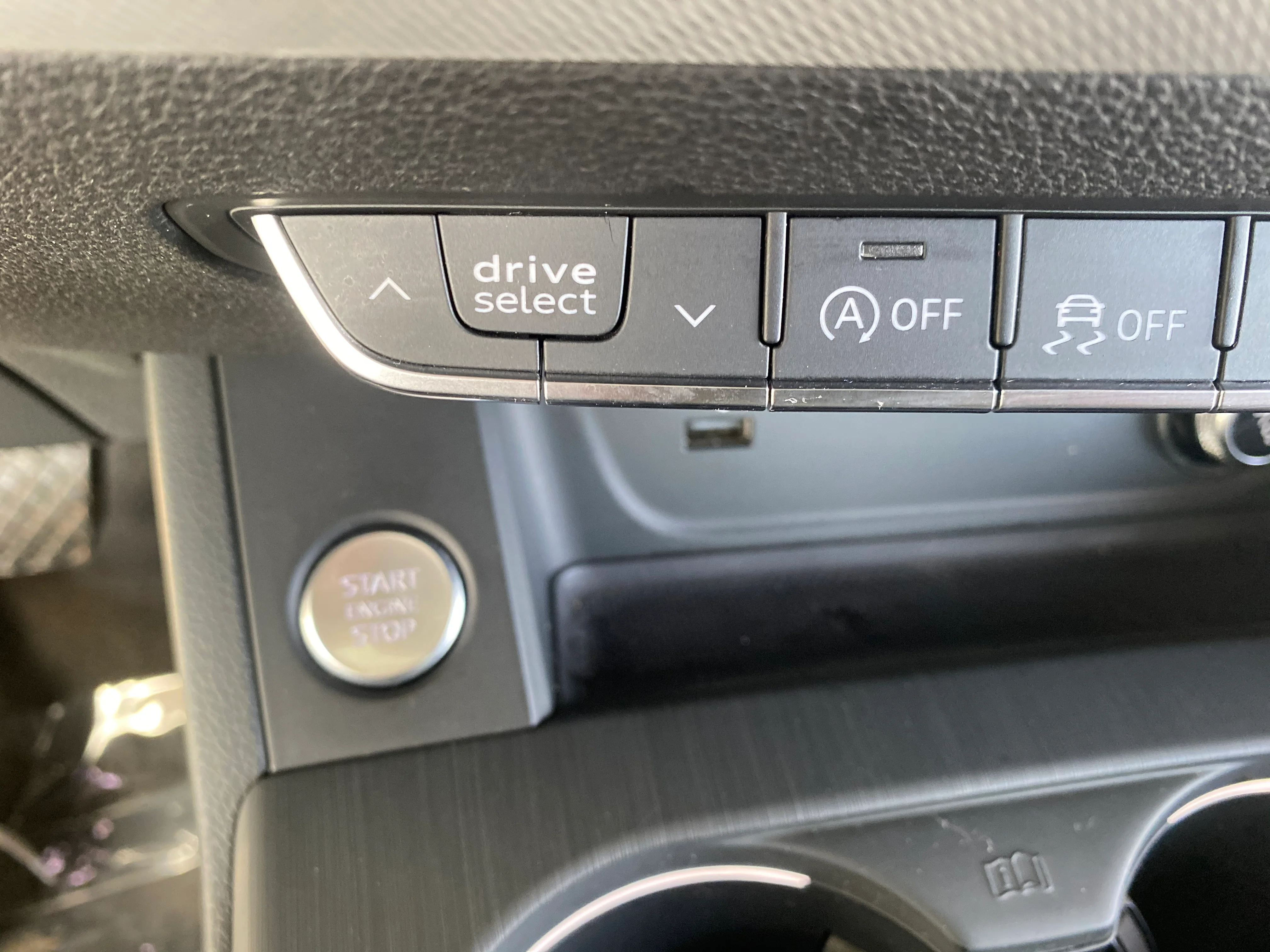 2018 Audi A4 Quattro Premium+ - Image 24