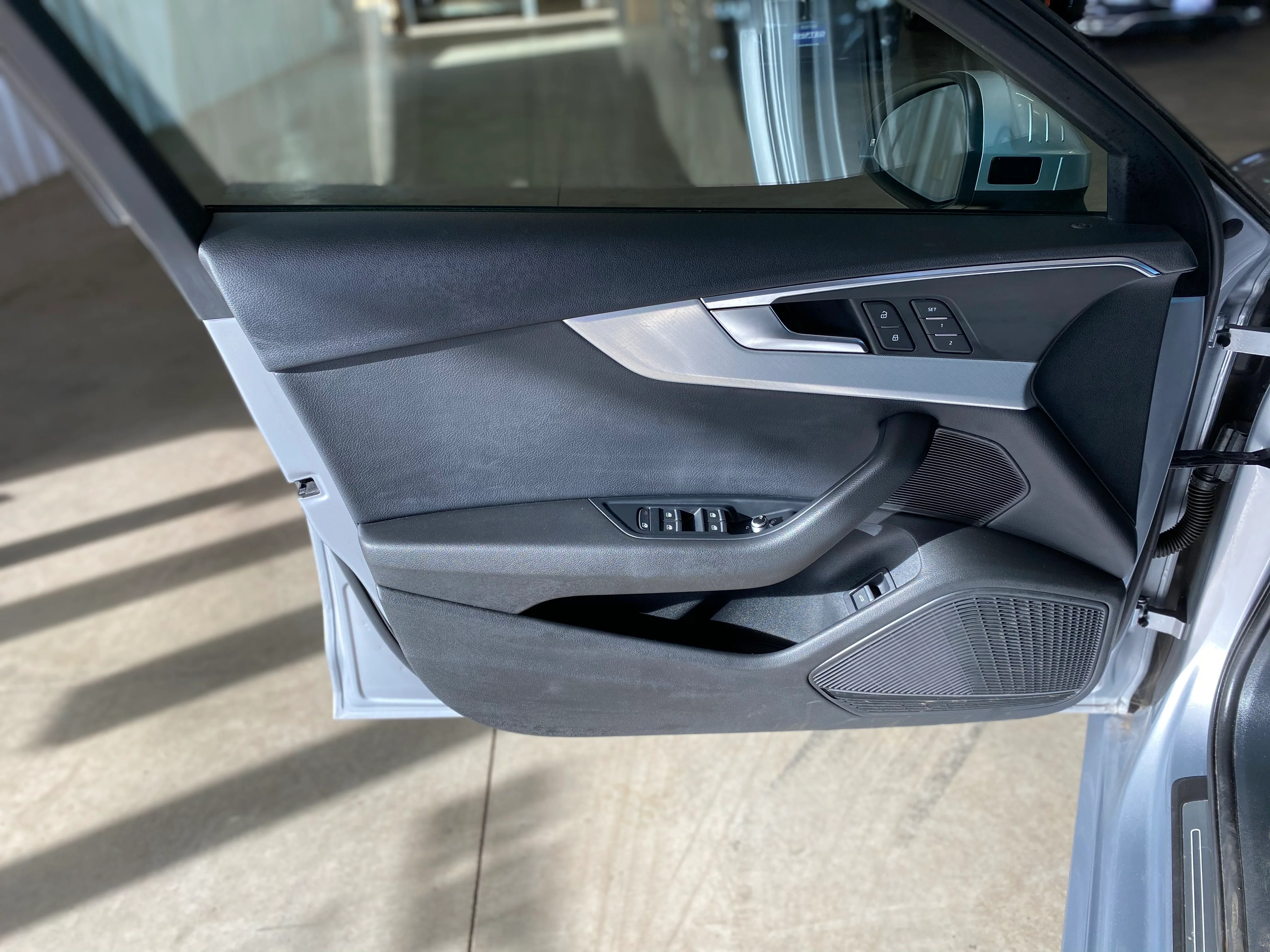 2018 Audi A4 Quattro Premium+ - Image 27