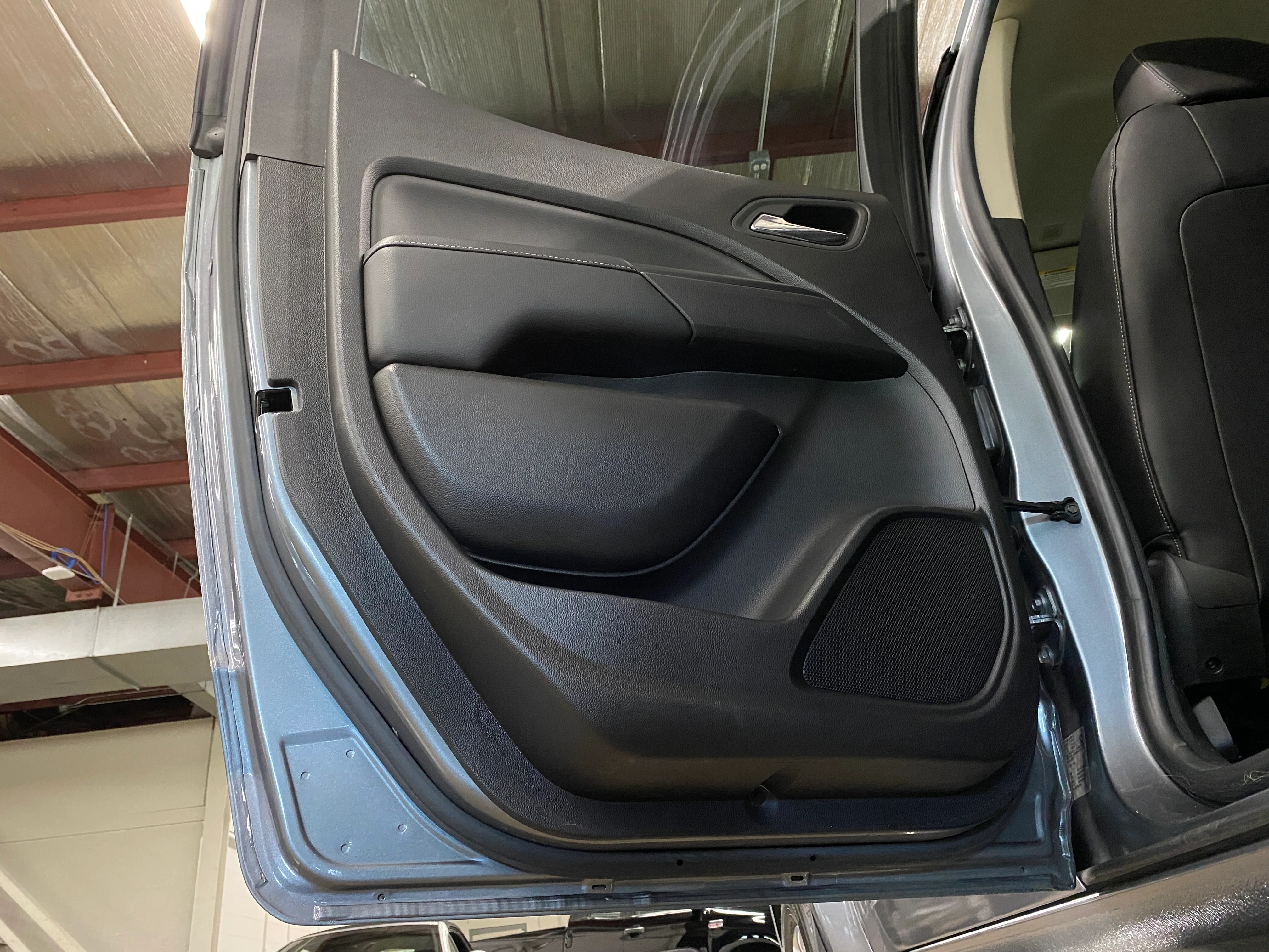 2018 GMC Canyon Crew Cab SLT 4WD - Image 50