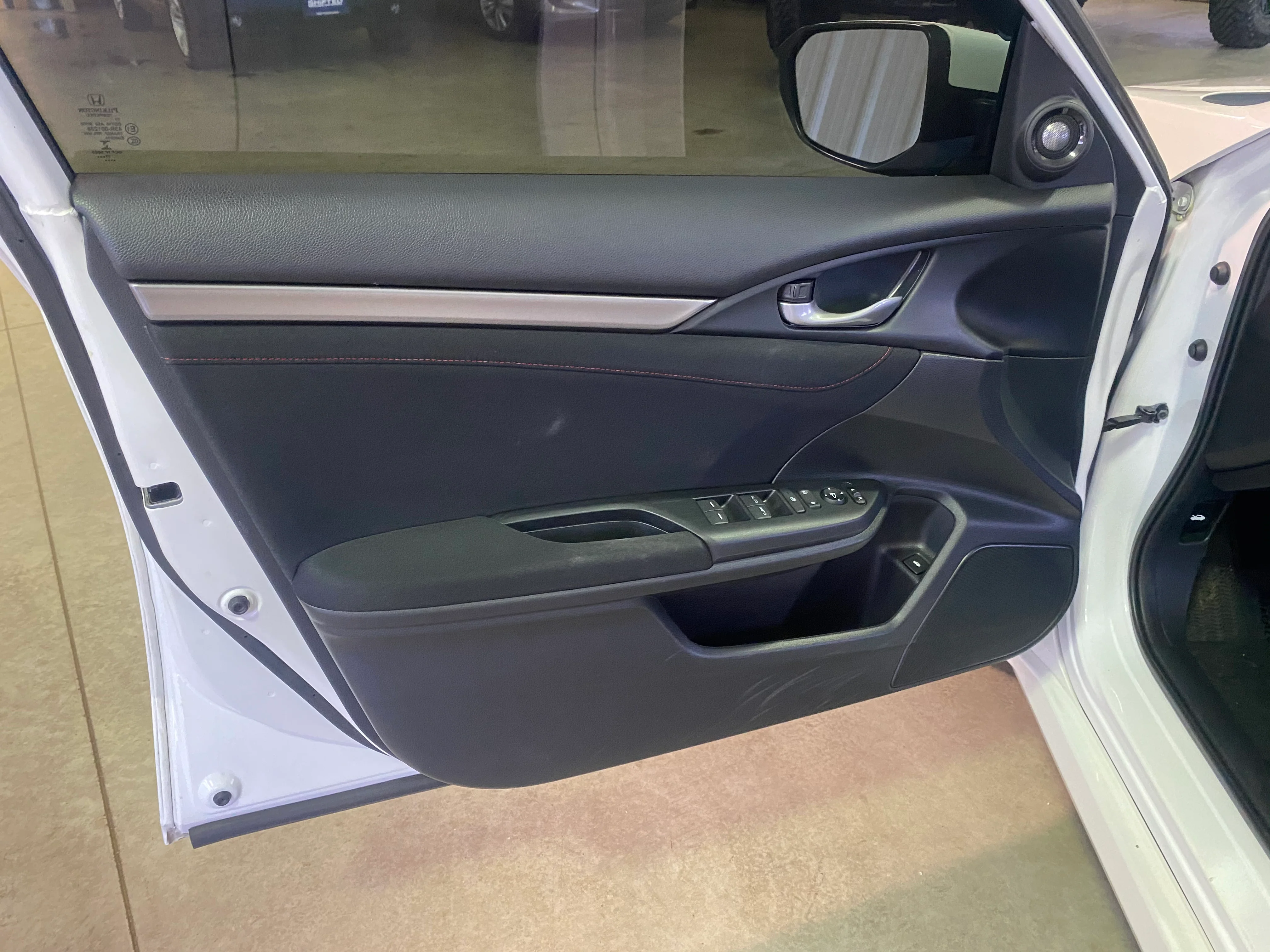 2018 Honda Civic Si Sedan Manual - Image 27