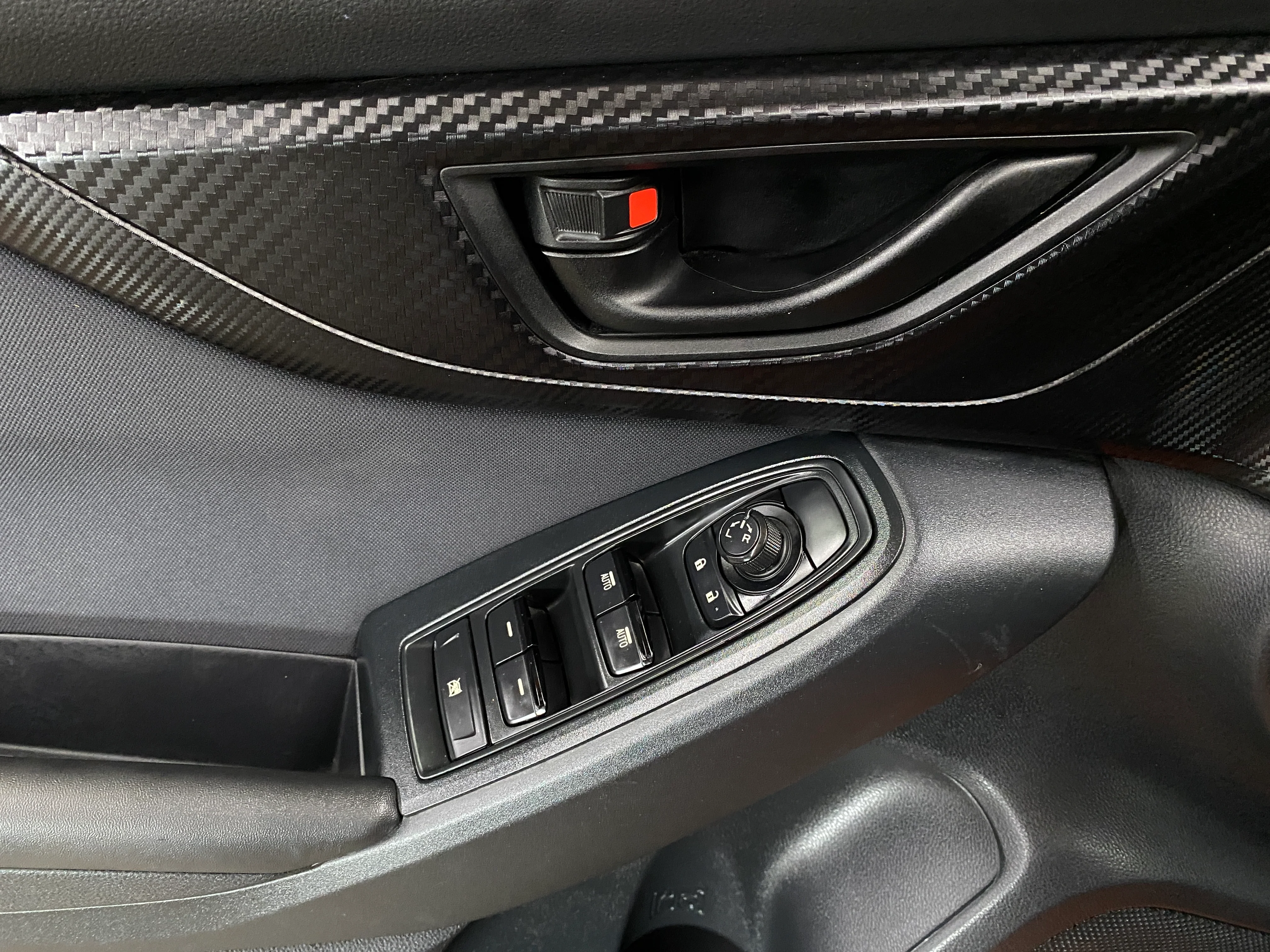 2018 Subaru Crosstrek Premium Manual - Image 11