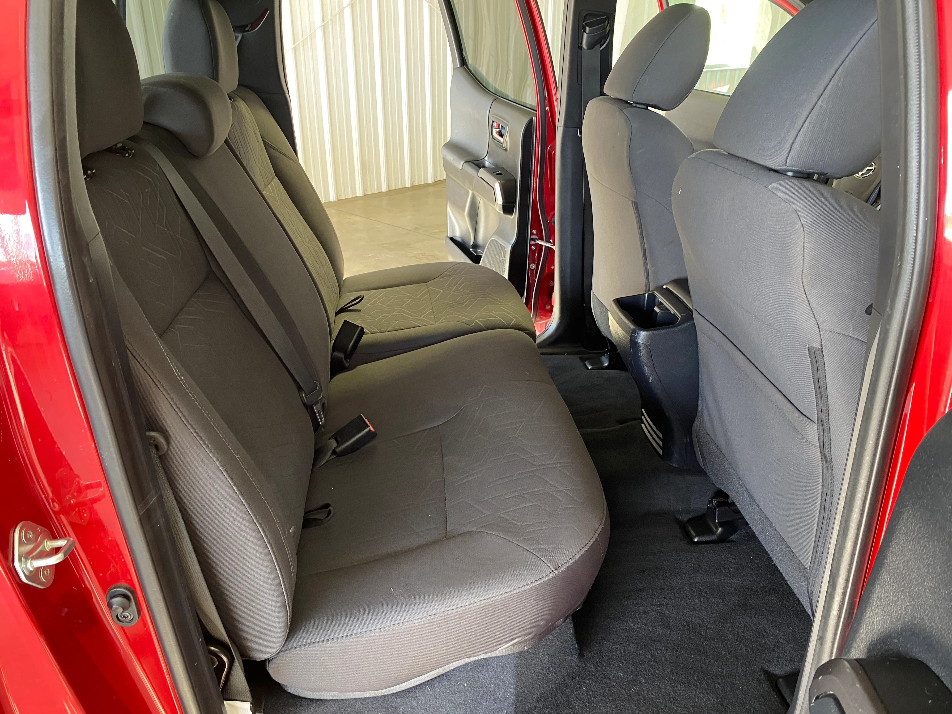 2018 Toyota Tacoma TRD Sport Double Cab 6-speed Manual - Image 12