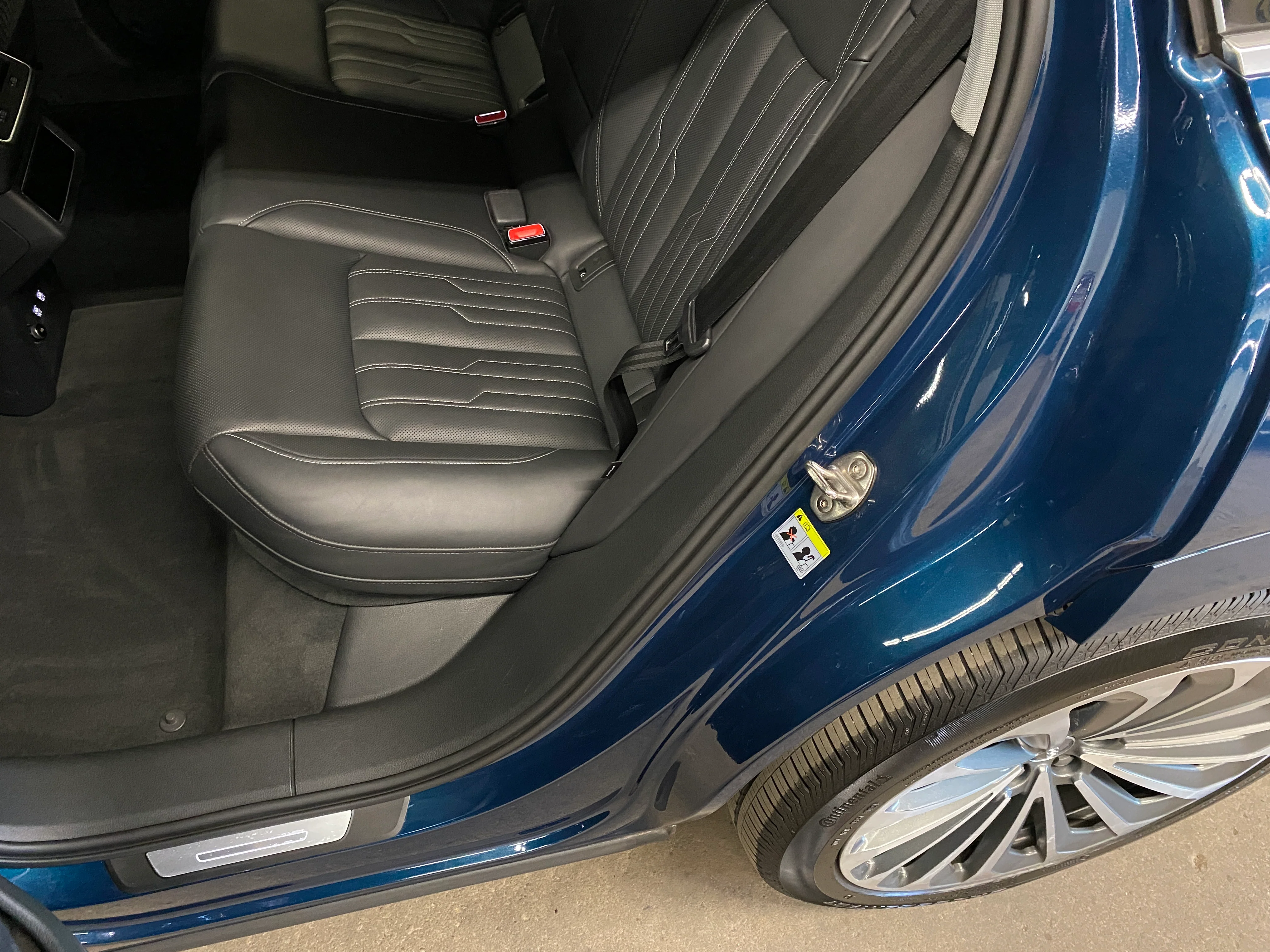 2019 Audi e-tron Prestige - Image 46