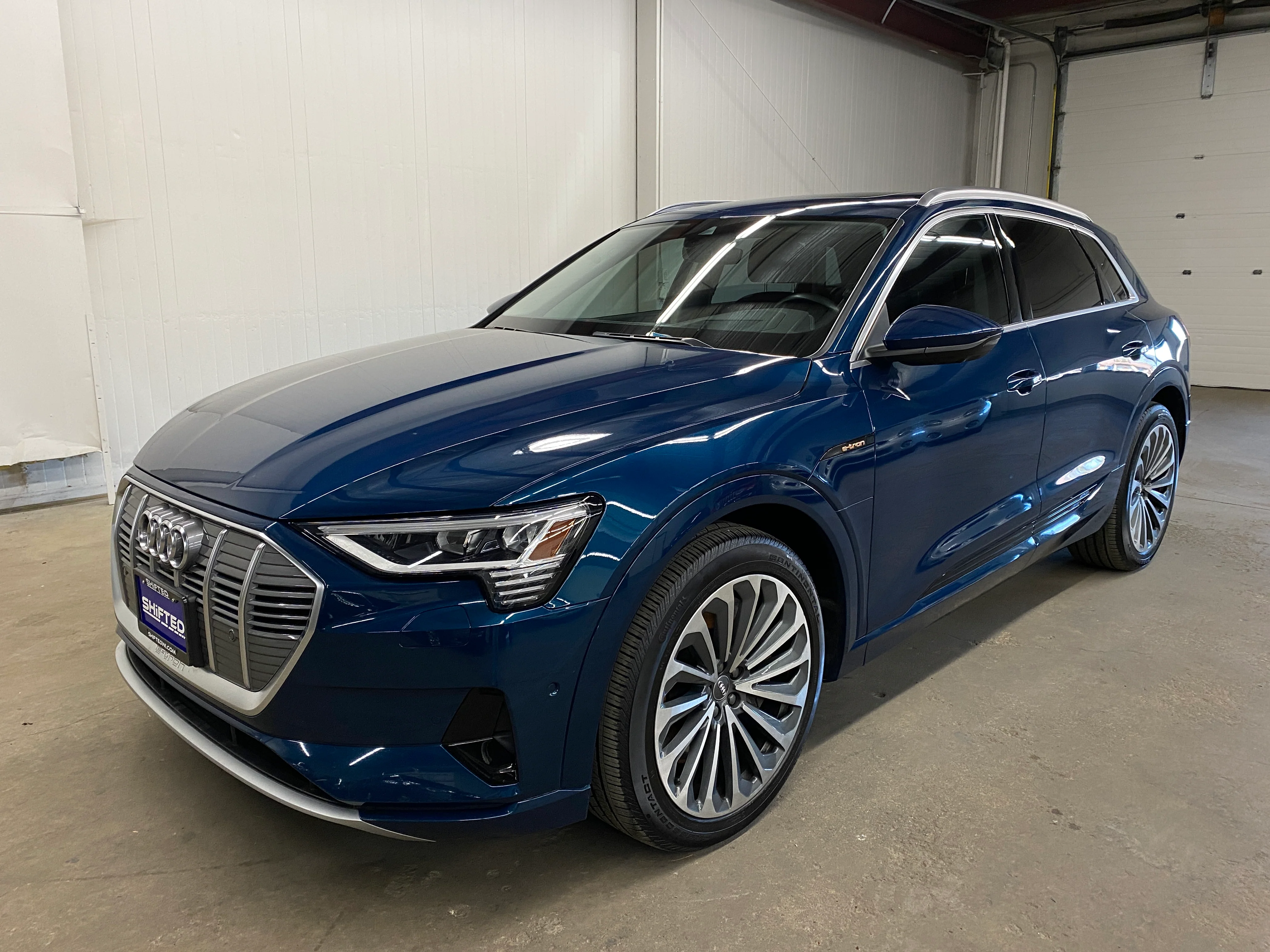 2019 Audi e-tron Prestige - Image 8