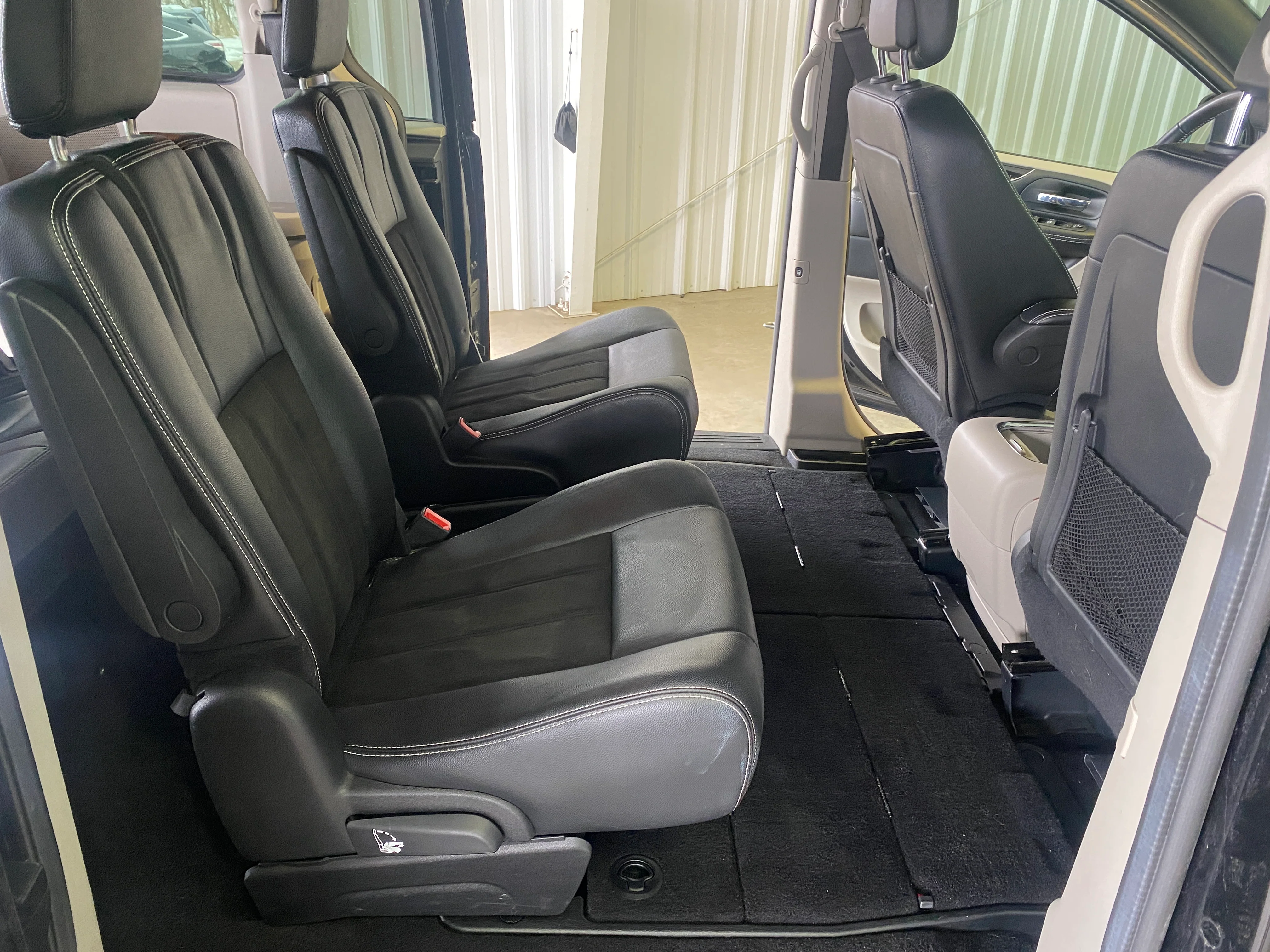 2019 Dodge Grand Caravan SXT - Image 17