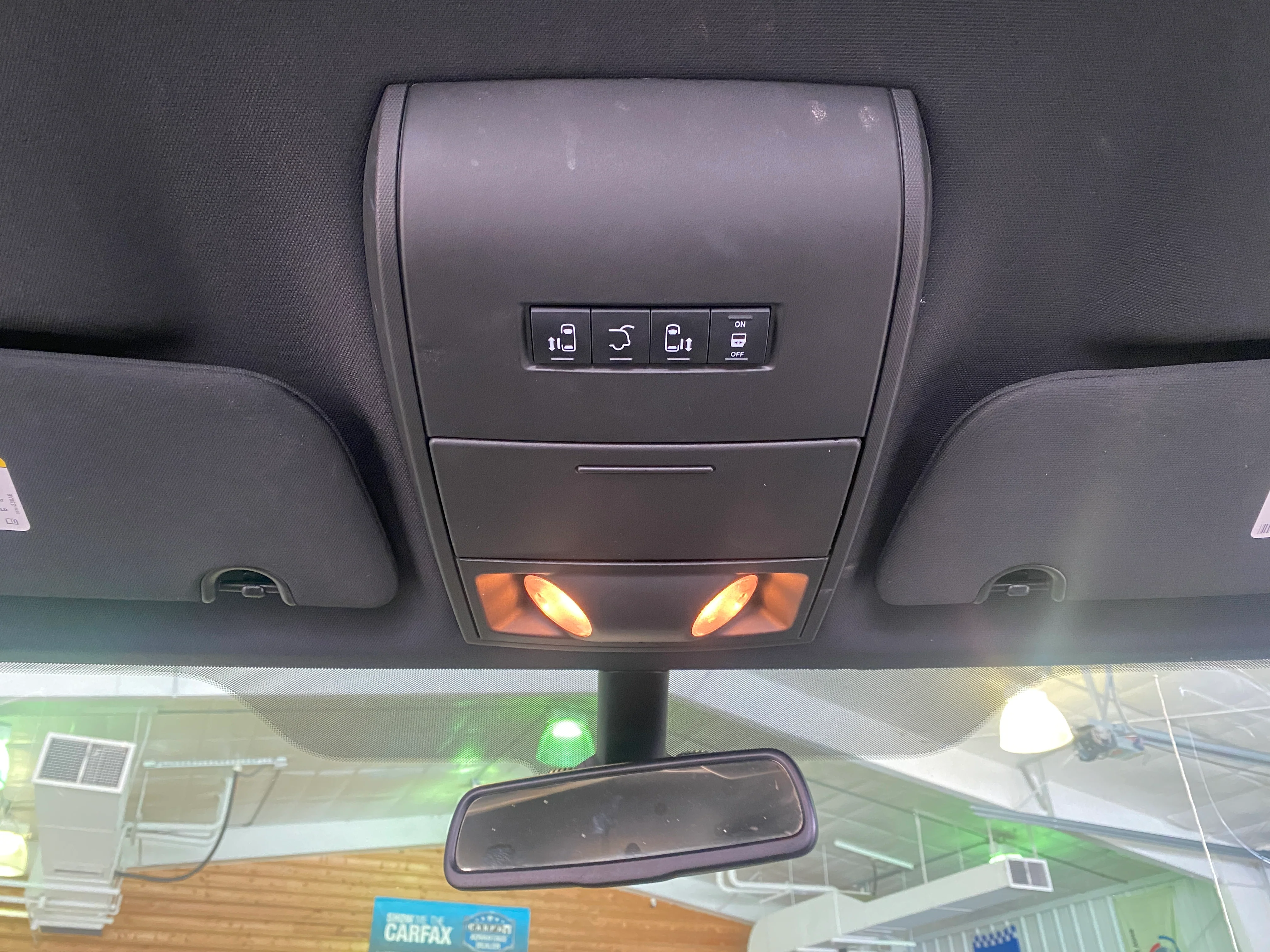 2019 Dodge Grand Caravan SXT - Image 29