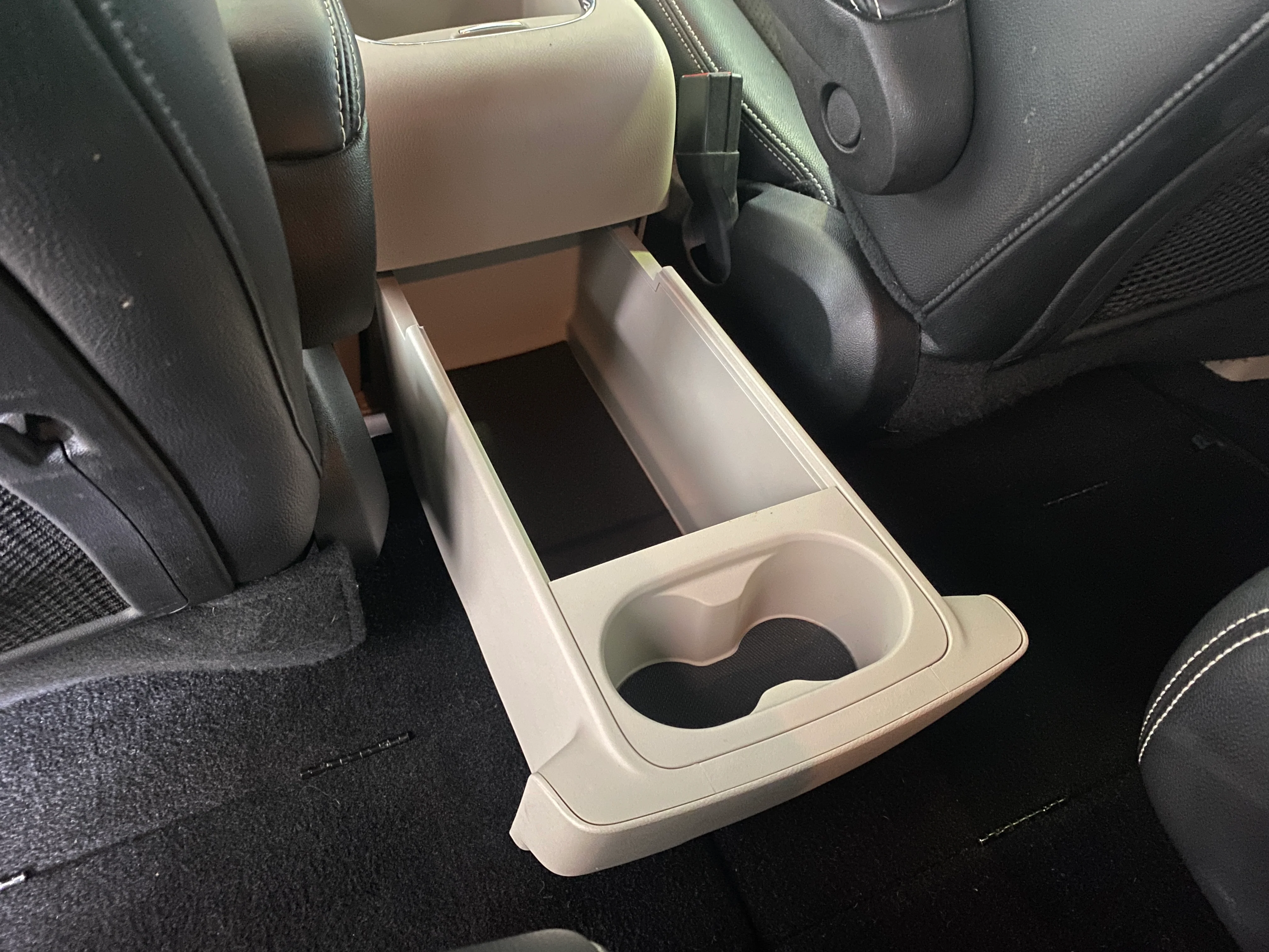 2019 Dodge Grand Caravan SXT - Image 30