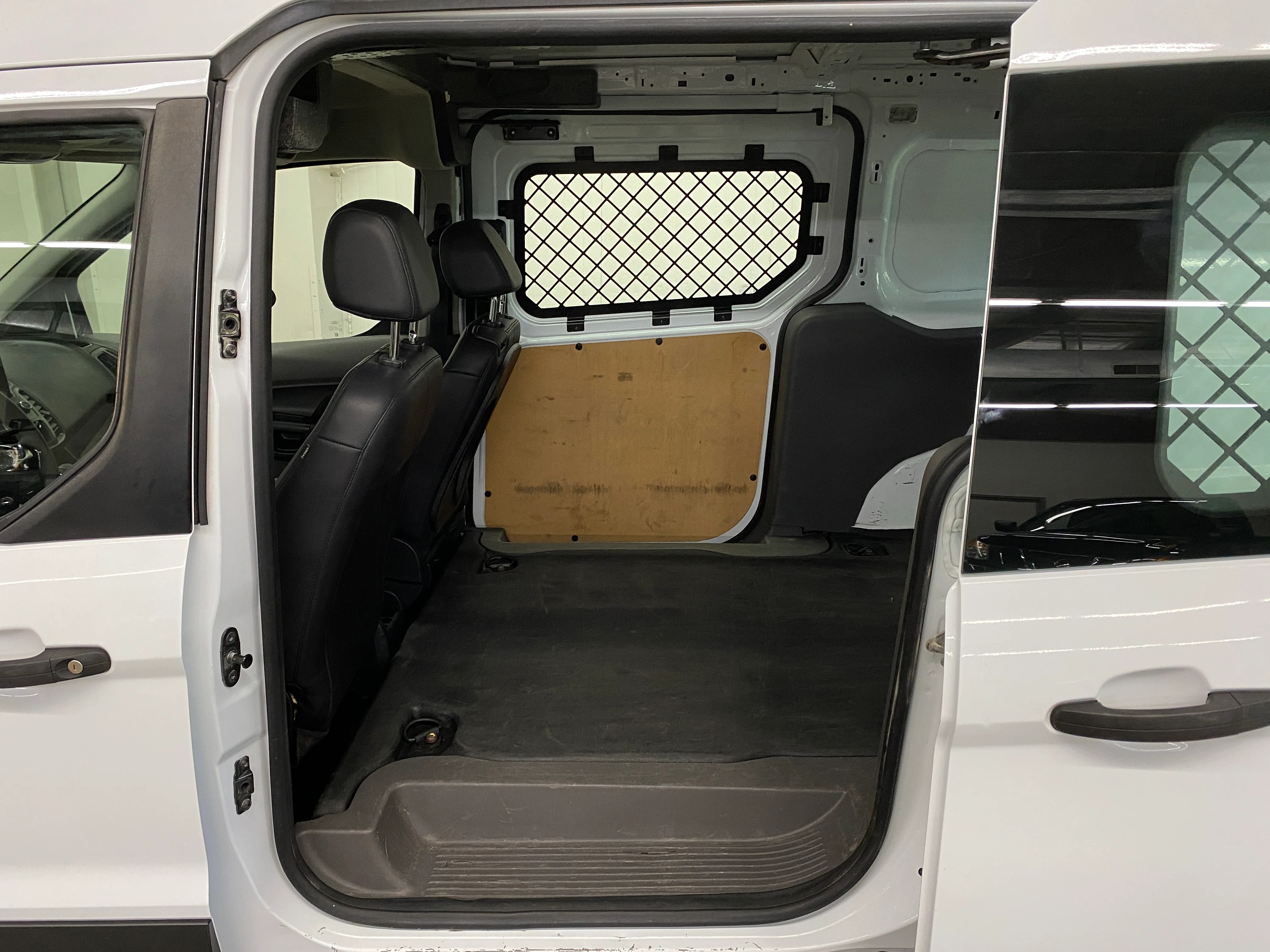 2020 Ford Transit Connect XL - Image 12