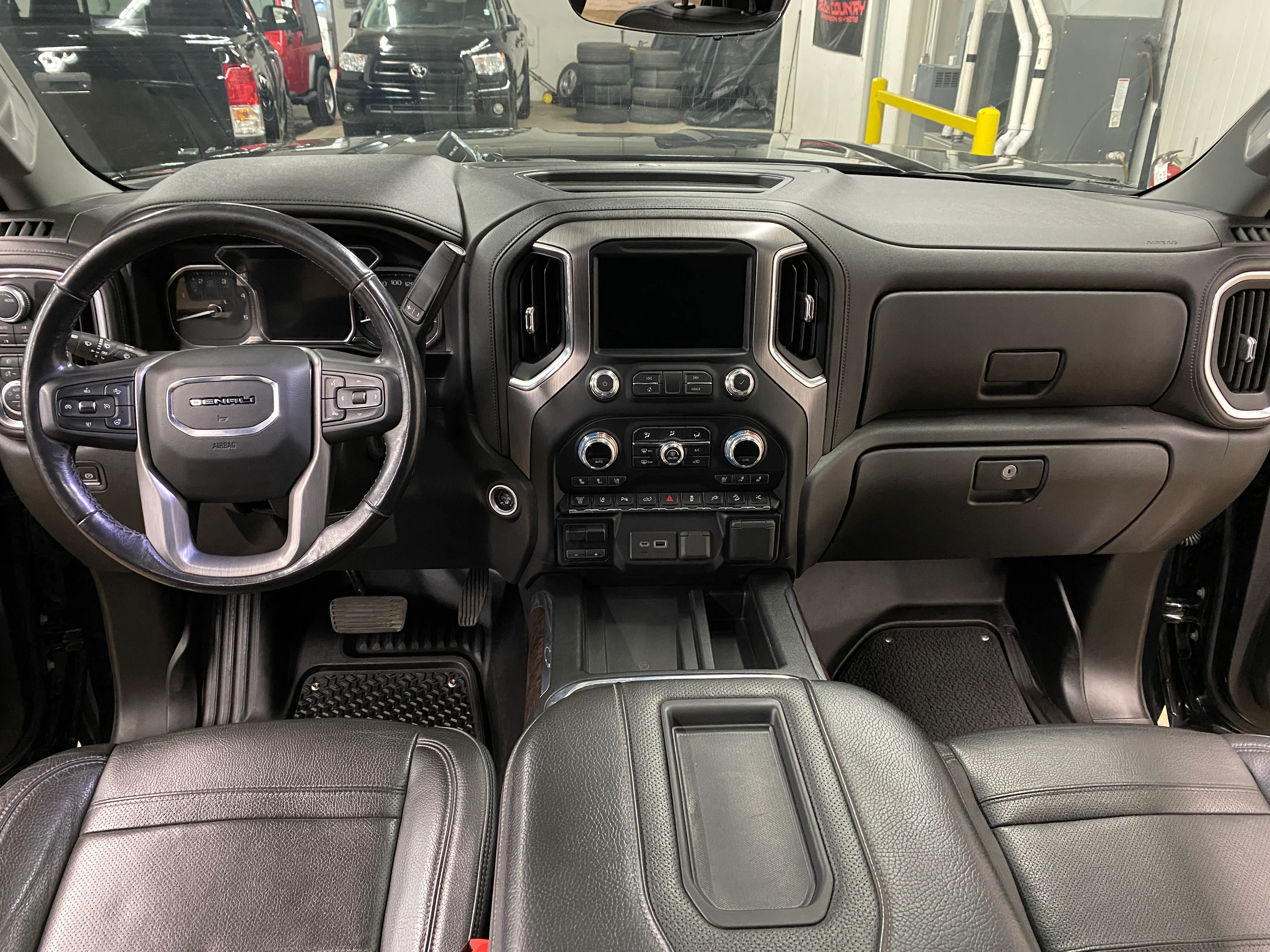 2021 GMC Sierra Denali 3500 - Image 19