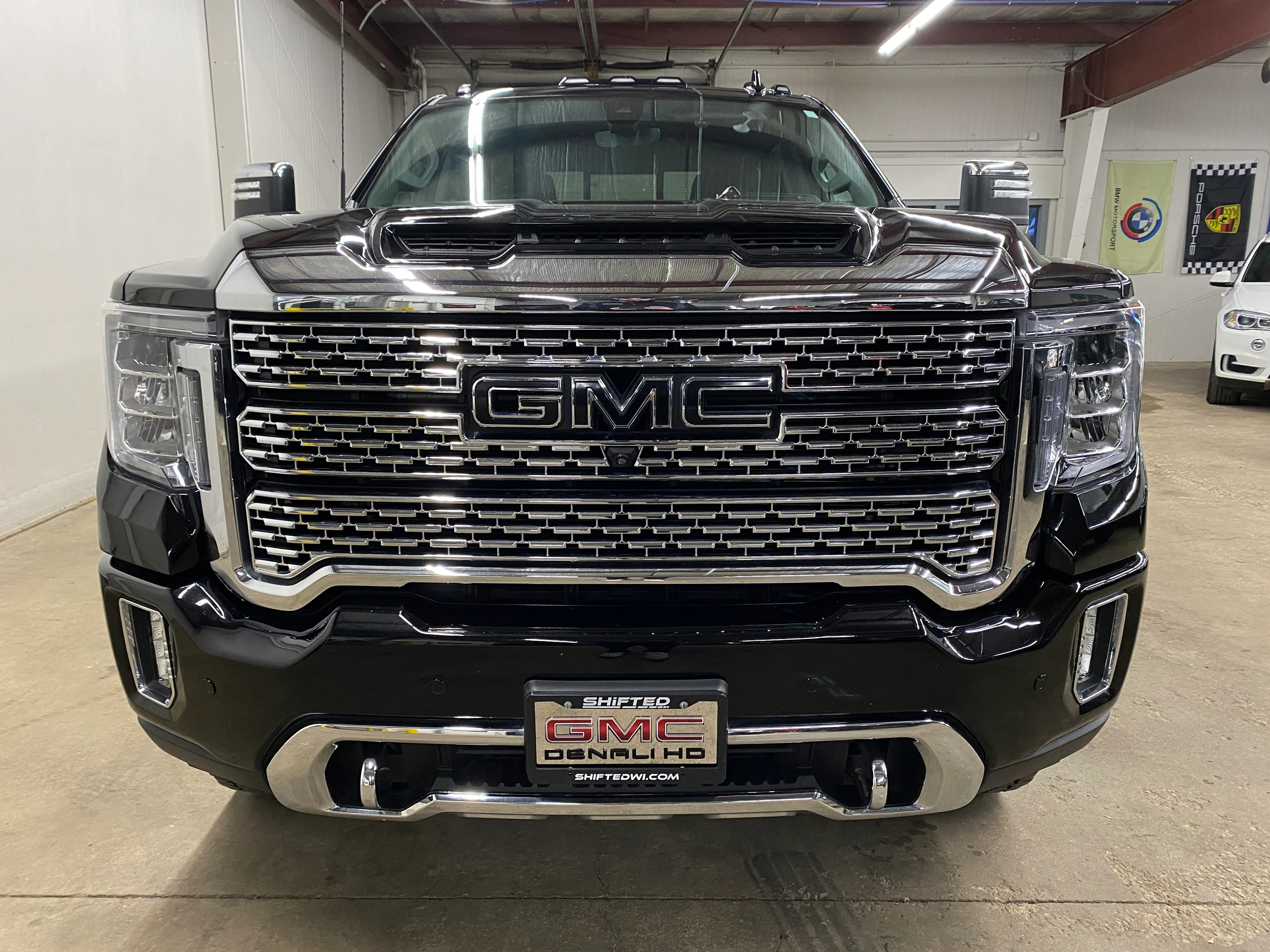 2021 GMC Sierra Denali 3500 - Image 7