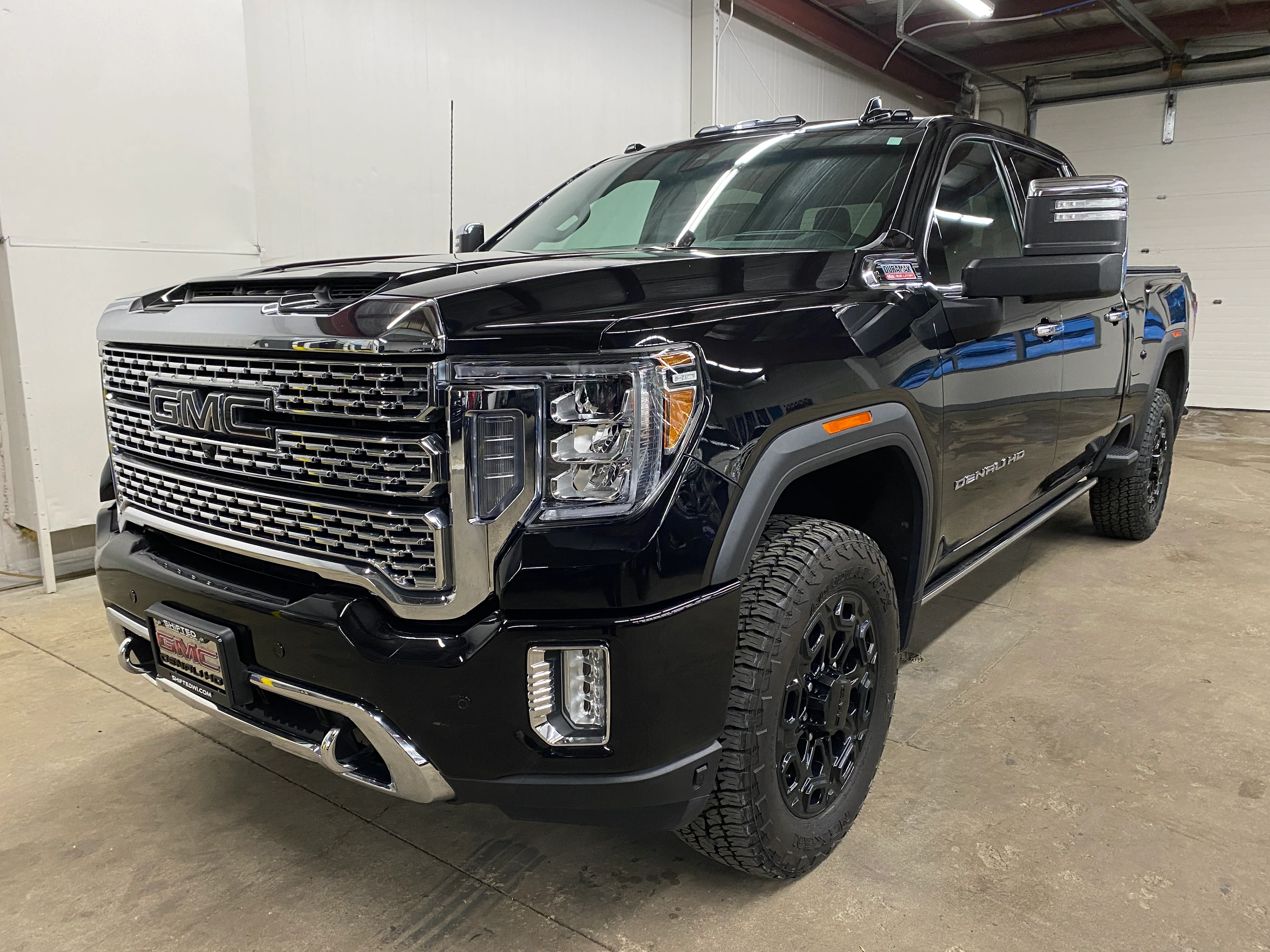 2021 GMC Sierra Denali 3500 - Image 8